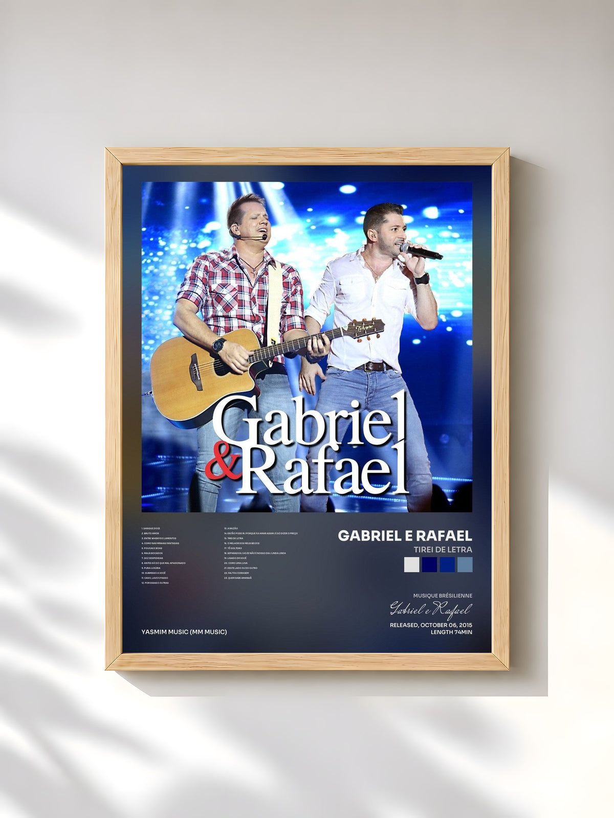#bois Tableau de l'album Tirei de Letra de Gabriel e Rafael, cadre en bois brut, imprimé et encadré en France