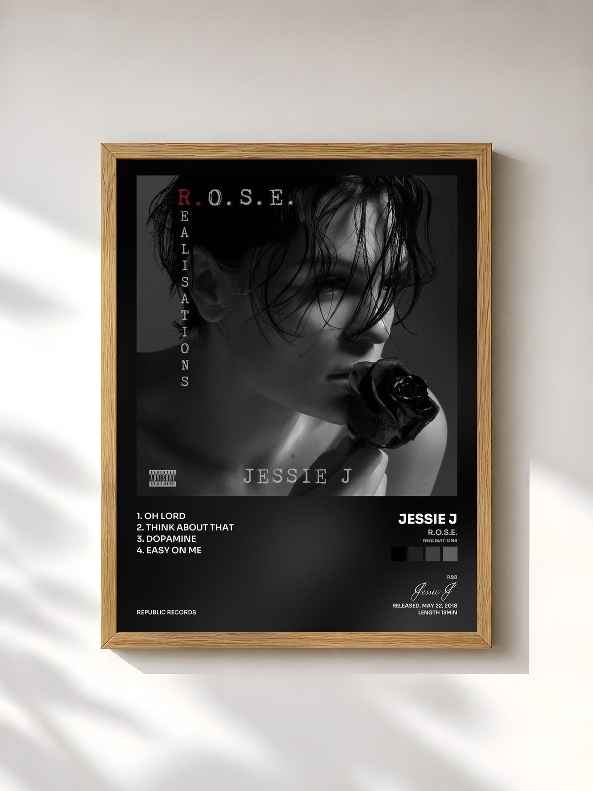 #bois Tableau de l'album R.O.S.E. (Realisations) de Jessie J, cadre en bois brut, imprimé et encadré en France