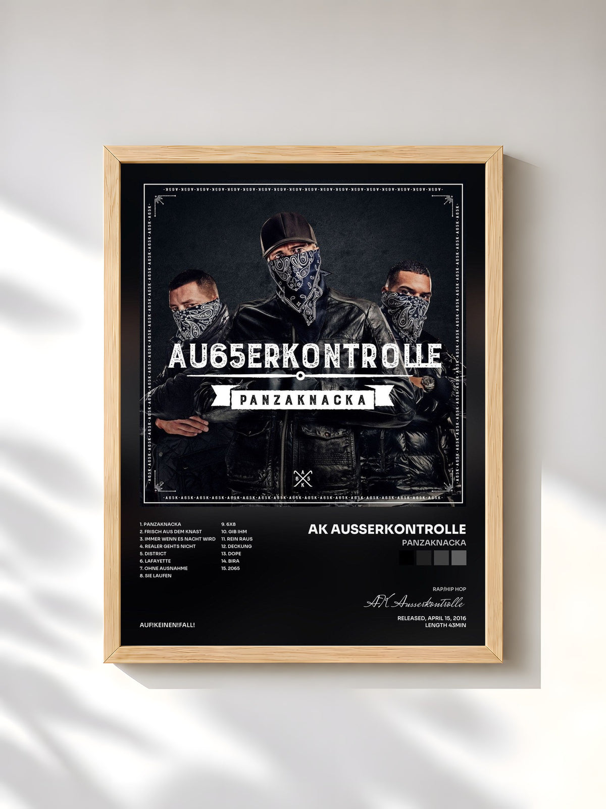 #bois Tableau de l'album Panzaknacka de AK Ausserkontrolle, cadre en bois brut, imprimé et encadré en France