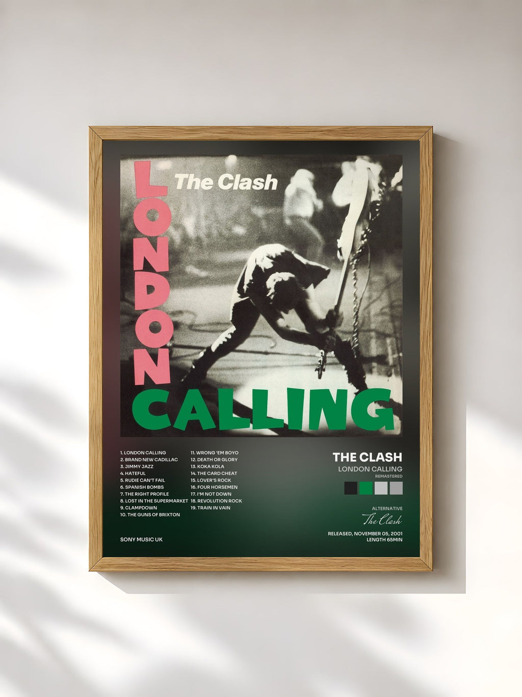 #bois Tableau de l'album London Calling (Remastered) de The Clash, cadre en bois brut, imprimé et encadré en France