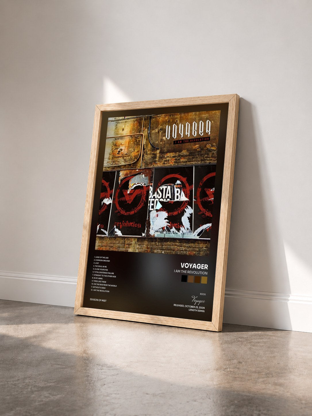 #bois Tableau de l'album I Am the Revolution de Voyager vu de trois quarts, cadre en bois brut