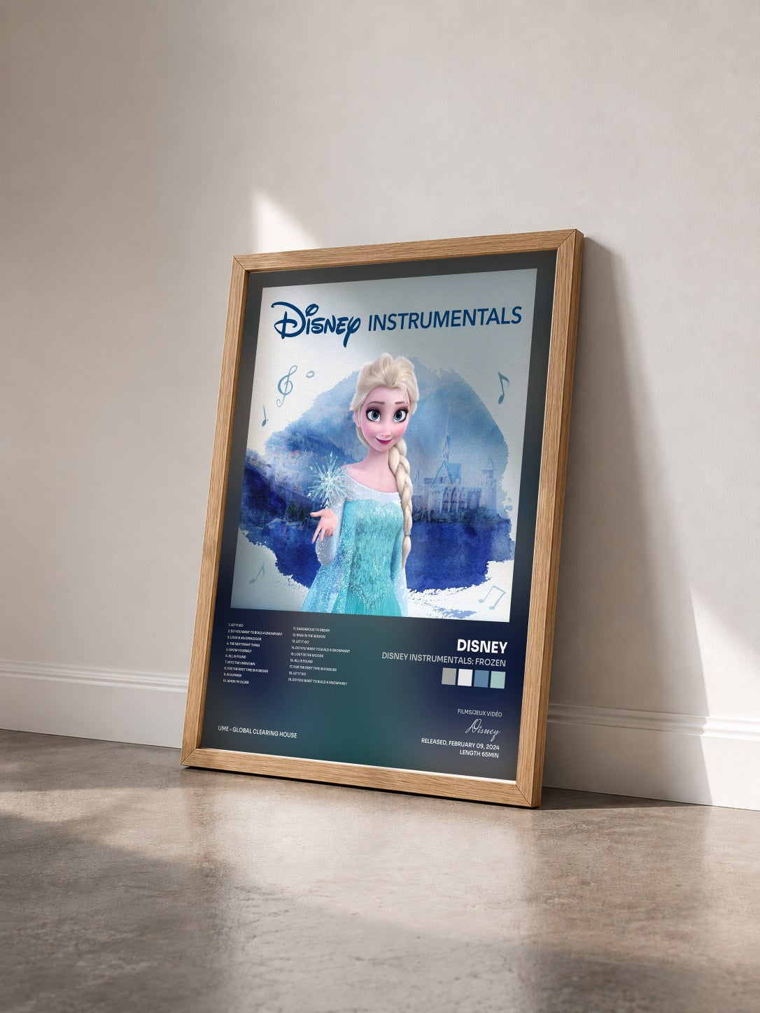 #bois Tableau de l'album Disney Instrumentals: Frozen de Disney vu de trois quarts, cadre en bois brut
