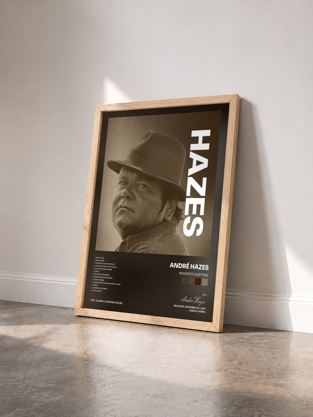 #bois Tableau de l'album Mooiste Duetten de André Hazes vu de trois quarts, cadre en bois brut