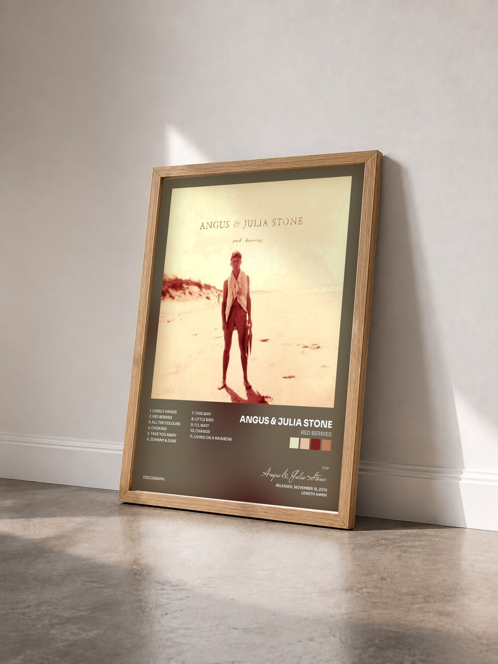 #bois Tableau de l'album Red Berries de Angus & Julia Stone vu de trois quarts, cadre en bois brut