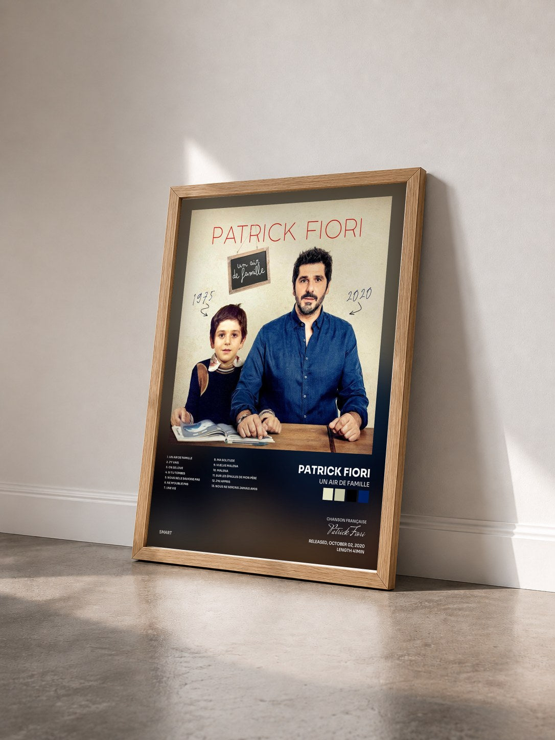 #bois Tableau de l'album Un air de famille de Patrick Fiori vu de trois quarts, cadre en bois brut