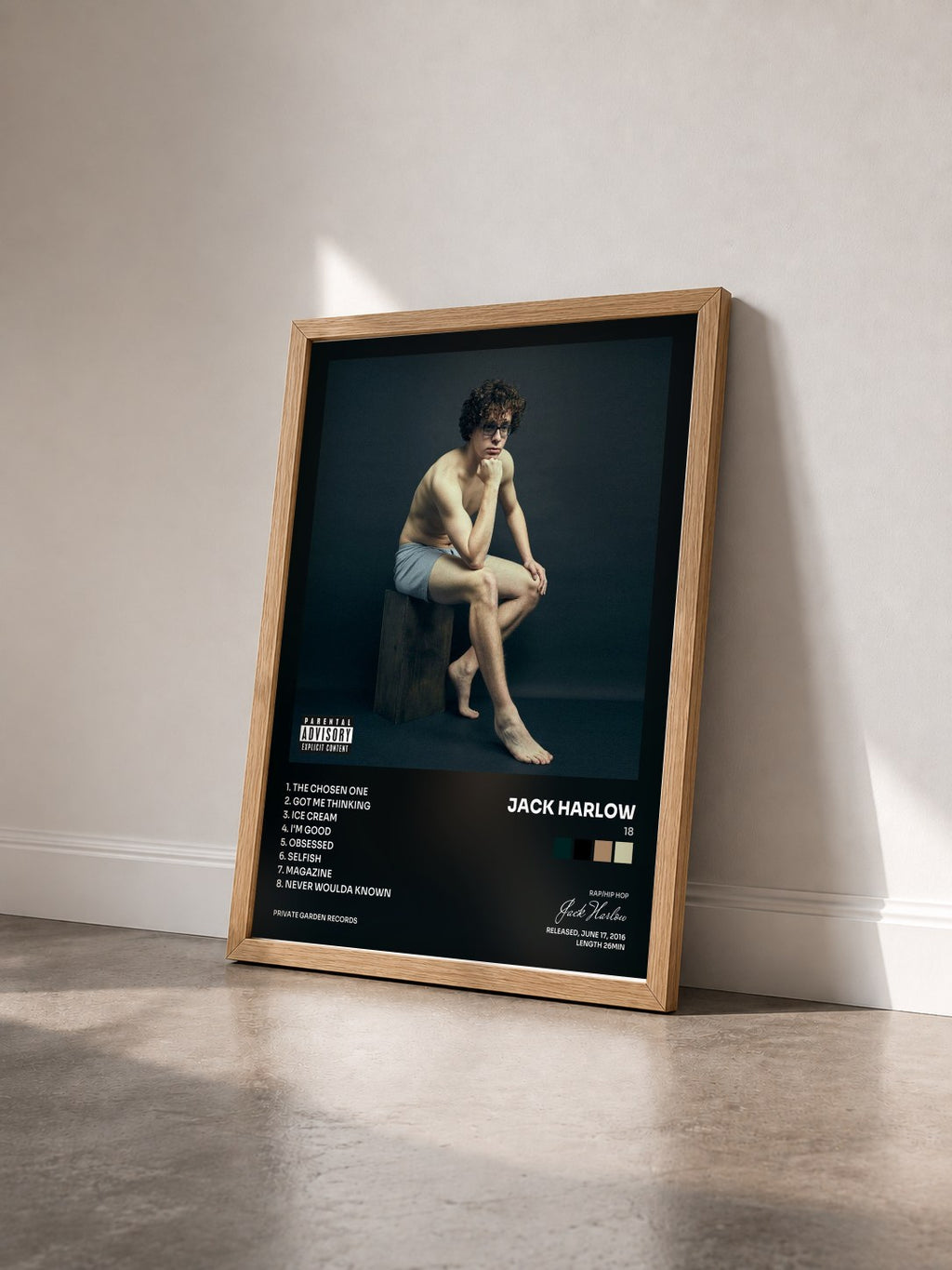 #bois Tableau de l'album 18 de Jack Harlow vu de trois quarts, cadre en bois brut