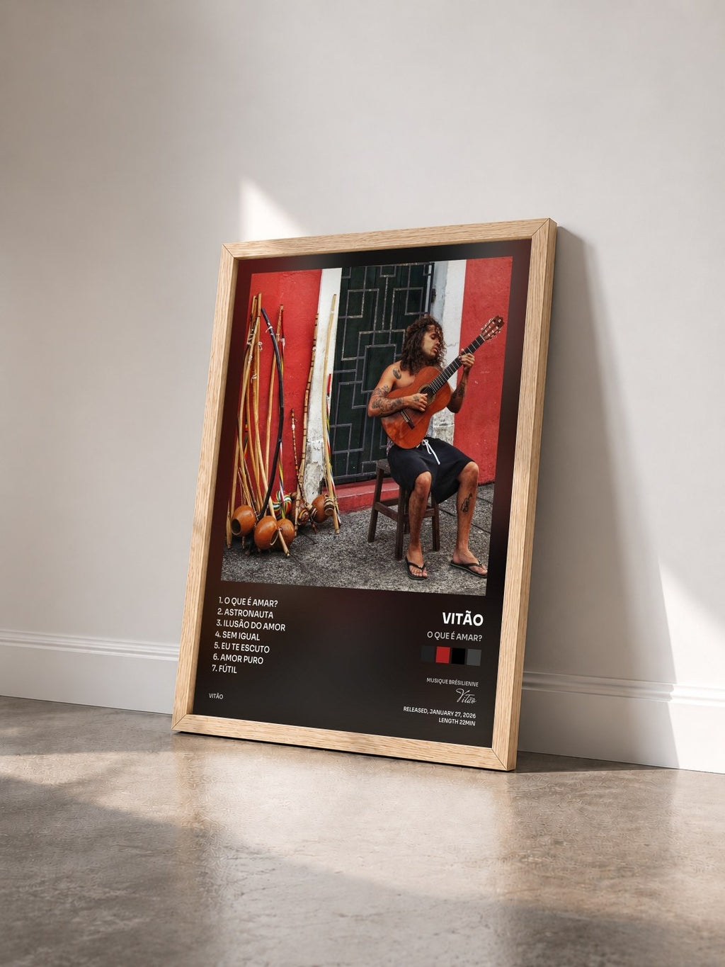 #bois Tableau de l'album O que é amar? de Vitão vu de trois quarts, cadre en bois brut