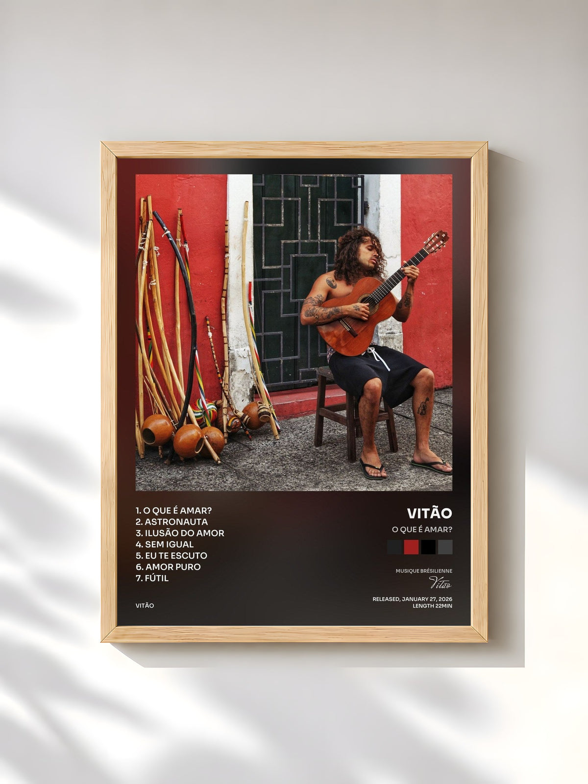 #bois Tableau de l'album O que é amar? de Vitão, cadre en bois brut, imprimé et encadré en France