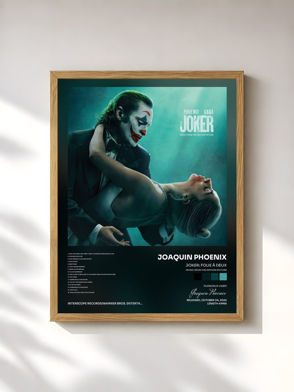 #bois Tableau de l'album Joker: Folie à Deux (Music From The Motion Picture) de Joaquin Phoenix, cadre en bois brut, imprimé et encadré en France