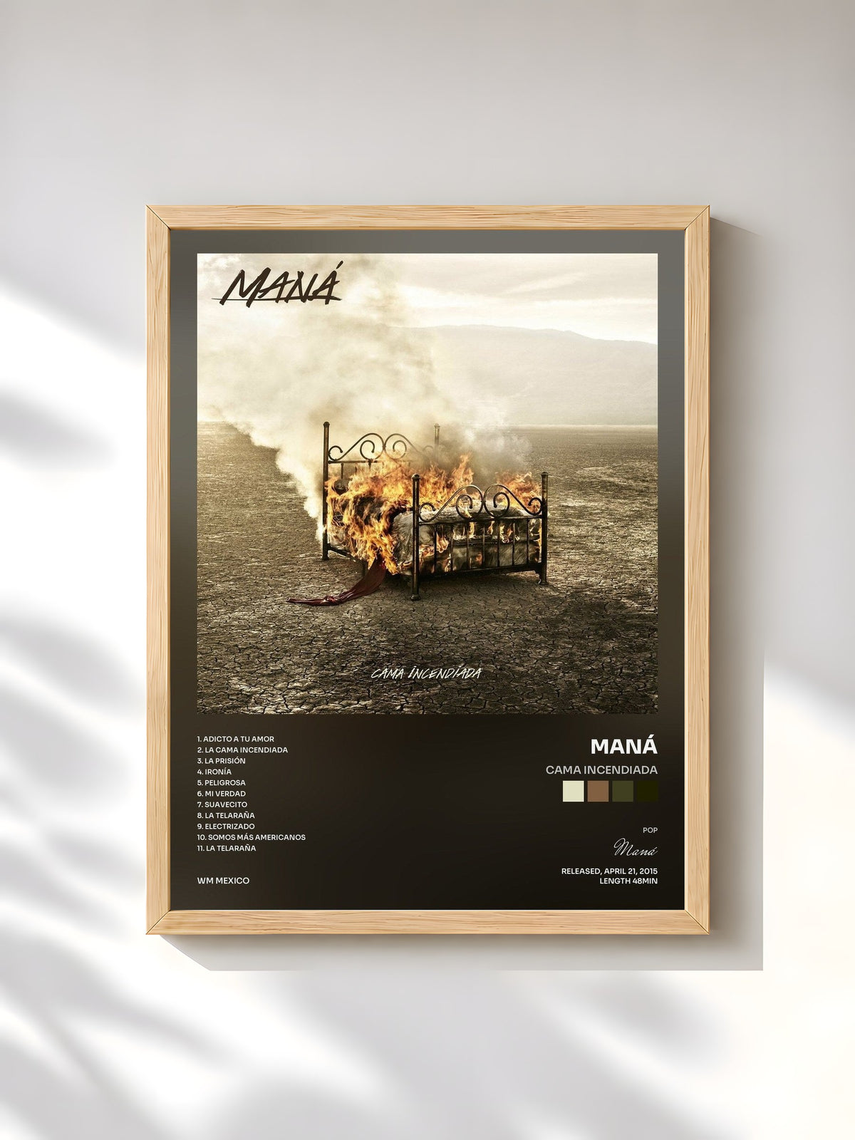#bois Tableau de l'album Cama Incendiada de Maná, cadre en bois brut, imprimé et encadré en France