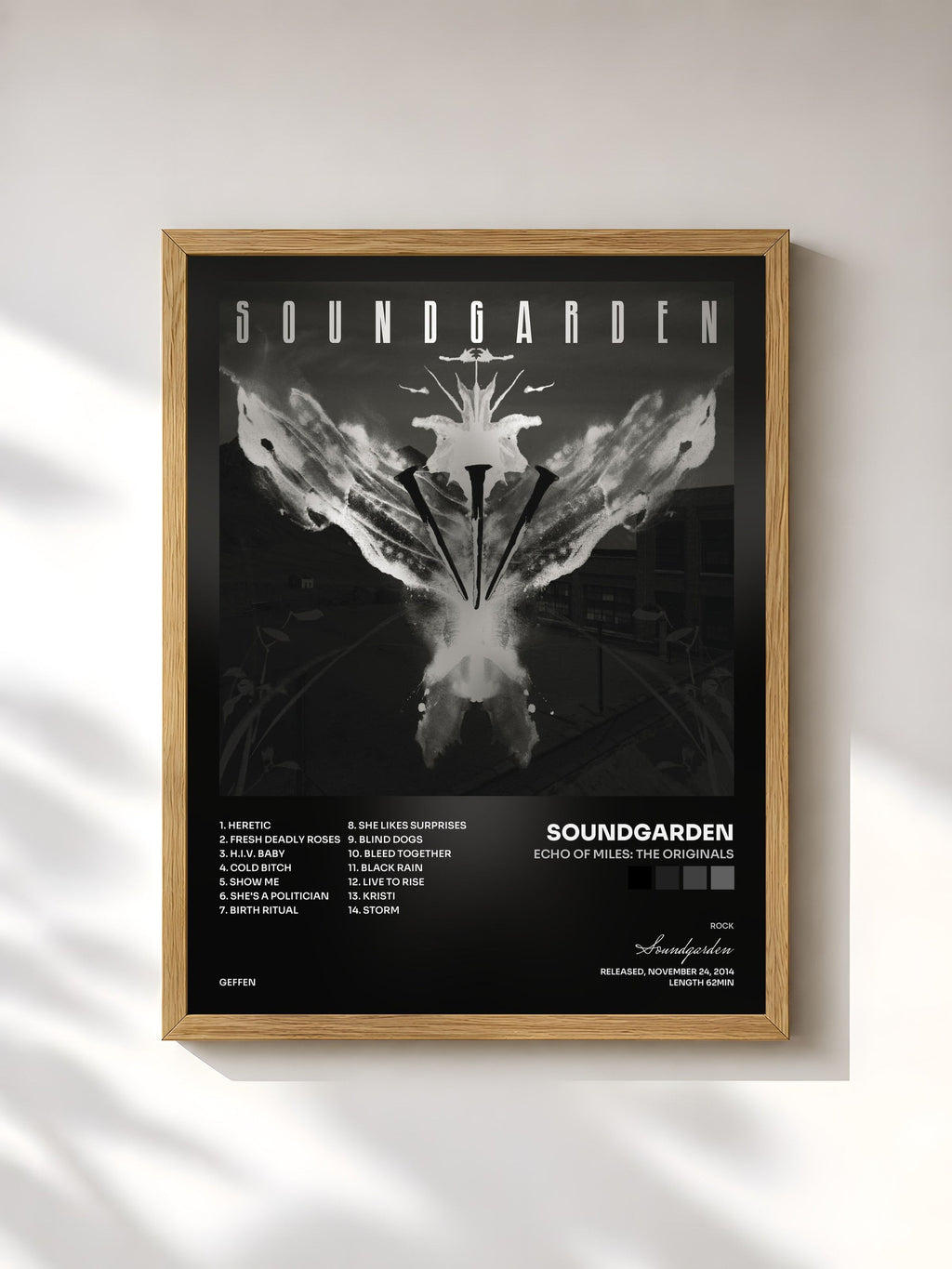 #bois Tableau de l'album Echo Of Miles: The Originals de Soundgarden, cadre en bois brut, imprimé et encadré en France