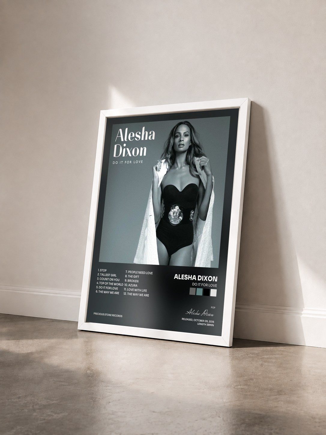 #blanc Tableau de l'album Do It For Love de Alesha Dixon vu de trois quarts, cadre blanc