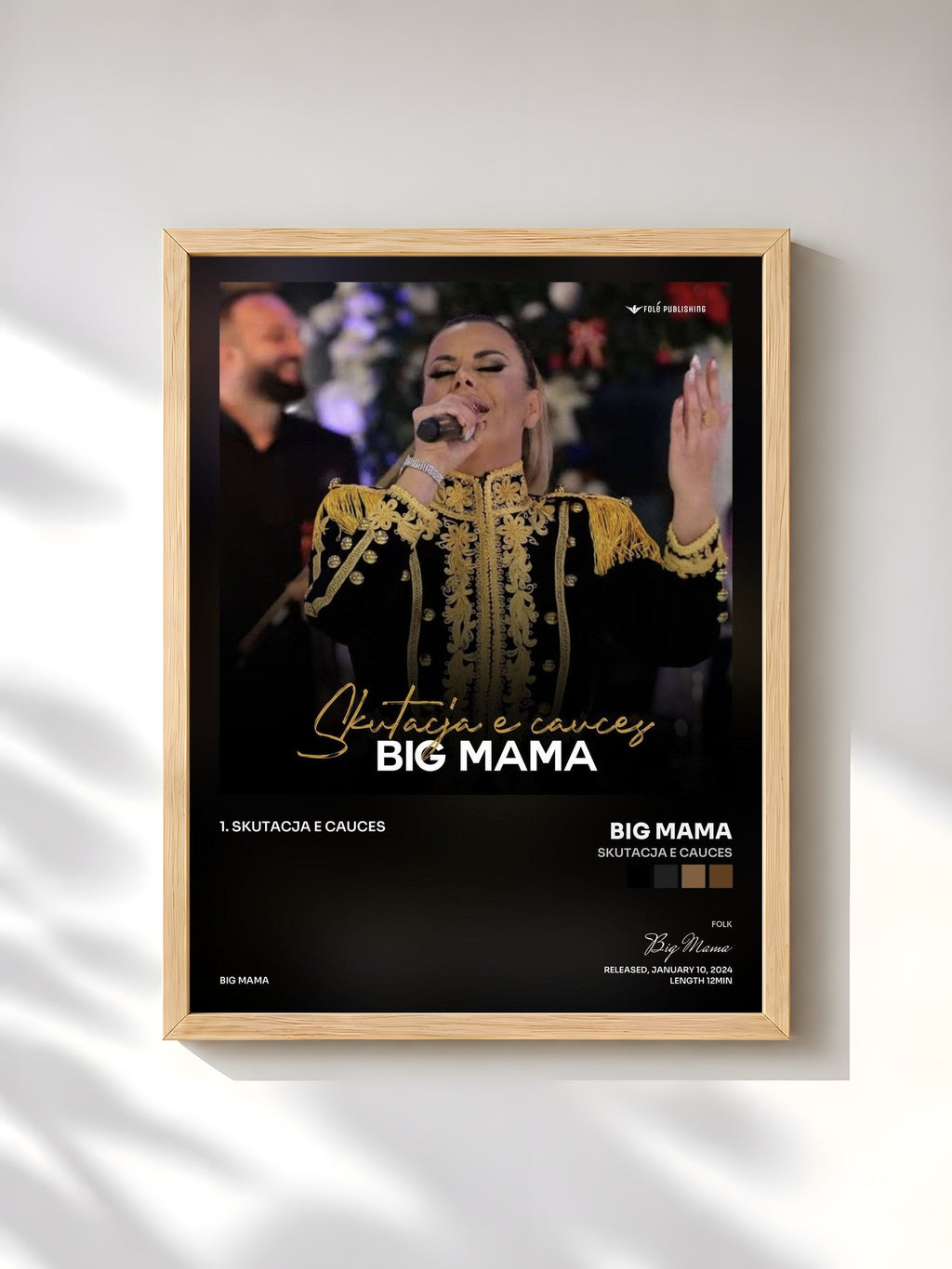 #bois Tableau de l'album Skutacja e cauces de Big Mama, cadre en bois brut, imprimé et encadré en France