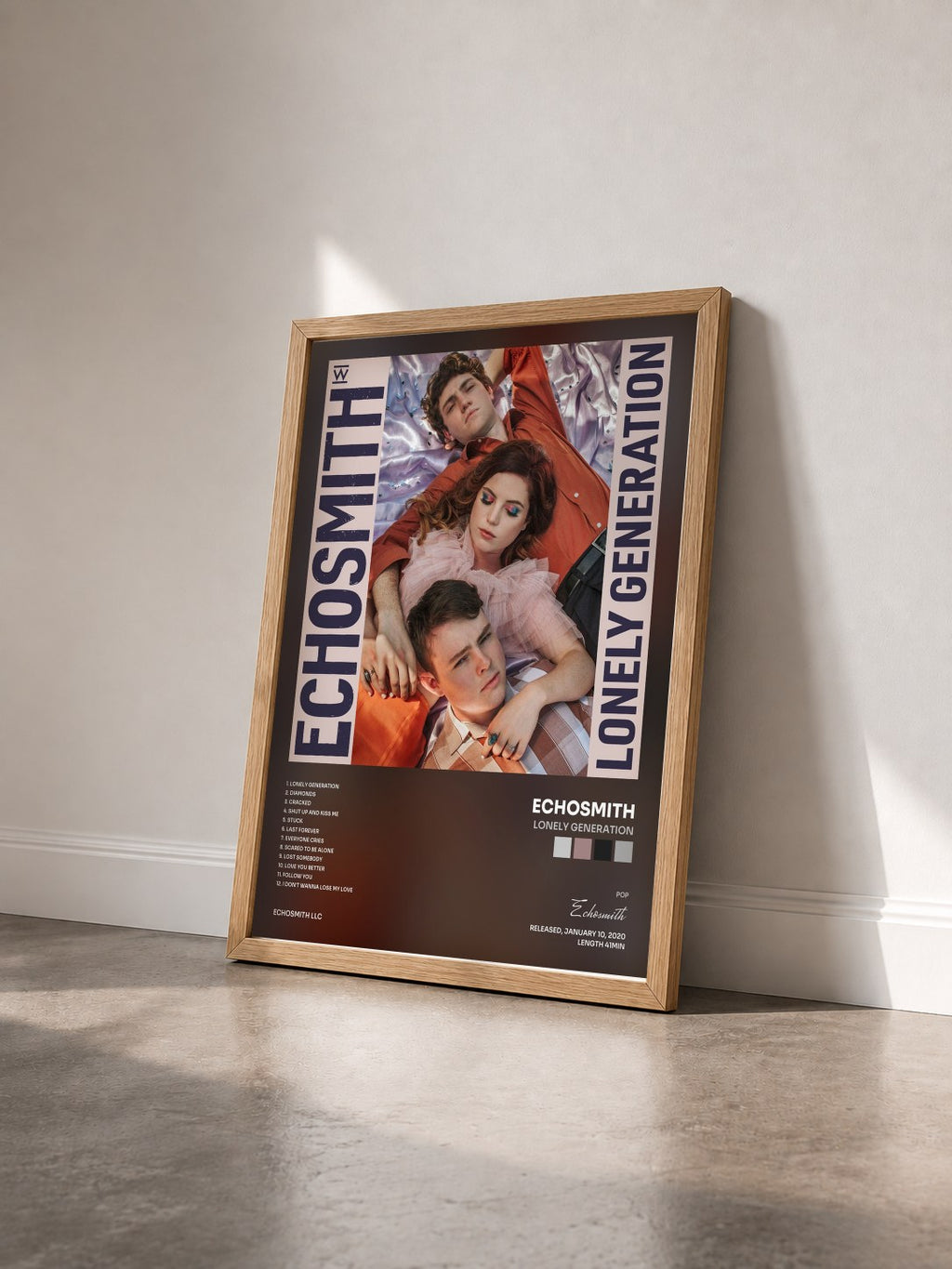 #bois Tableau de l'album Lonely Generation de Echosmith vu de trois quarts, cadre en bois brut