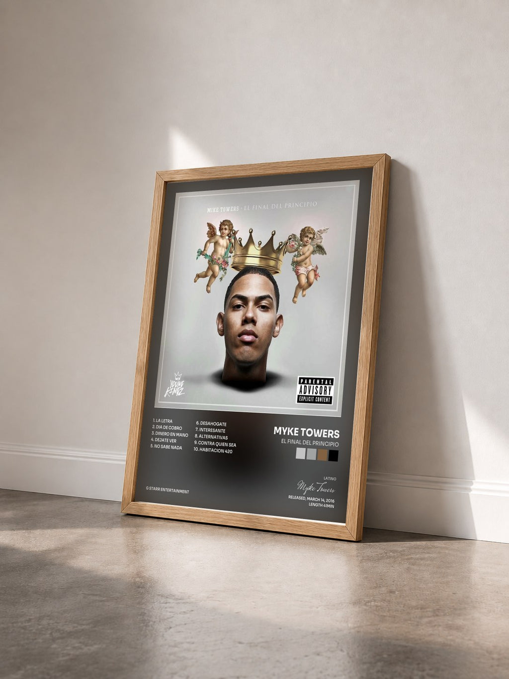 #bois Tableau de l'album El Final del Principio de Myke Towers vu de trois quarts, cadre en bois brut