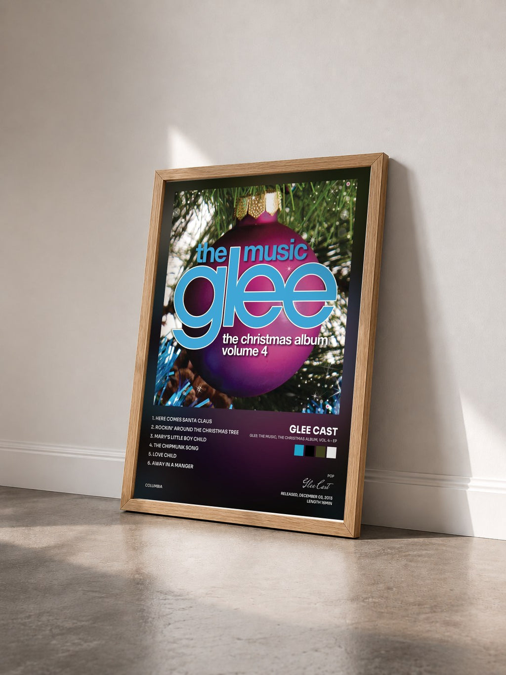 #bois Tableau de l'album Glee: The Music, The Christmas Album, Vol. 4 - EP de Glee Cast vu de trois quarts, cadre en bois brut