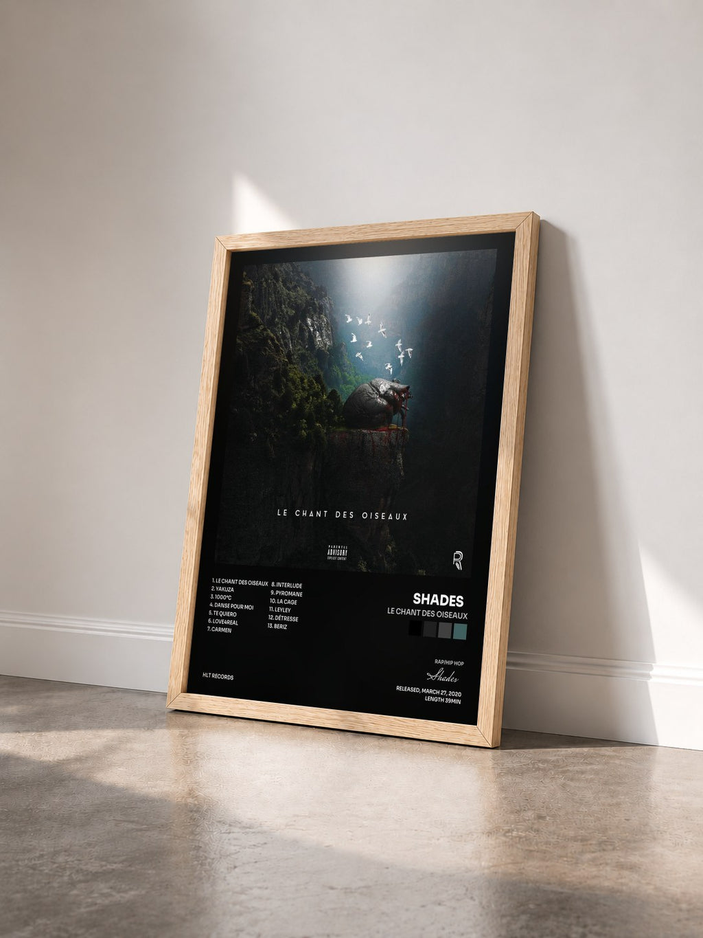 #bois Tableau de l'album Le chant des oiseaux de Shades   vu de trois quarts, cadre en bois brut