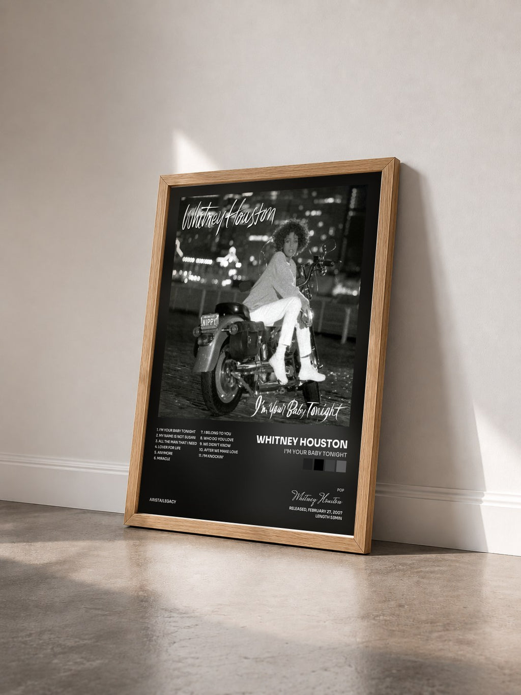 #bois Tableau de l'album I'm Your Baby Tonight de Whitney Houston vu de trois quarts, cadre en bois brut