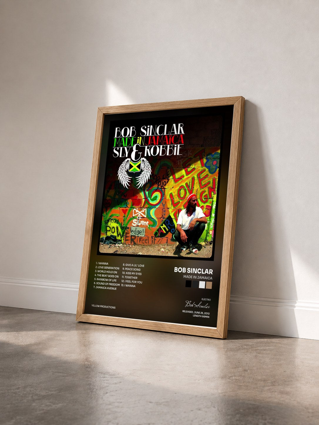 #bois Tableau de l'album Made in Jamaica de Bob Sinclar vu de trois quarts, cadre en bois brut
