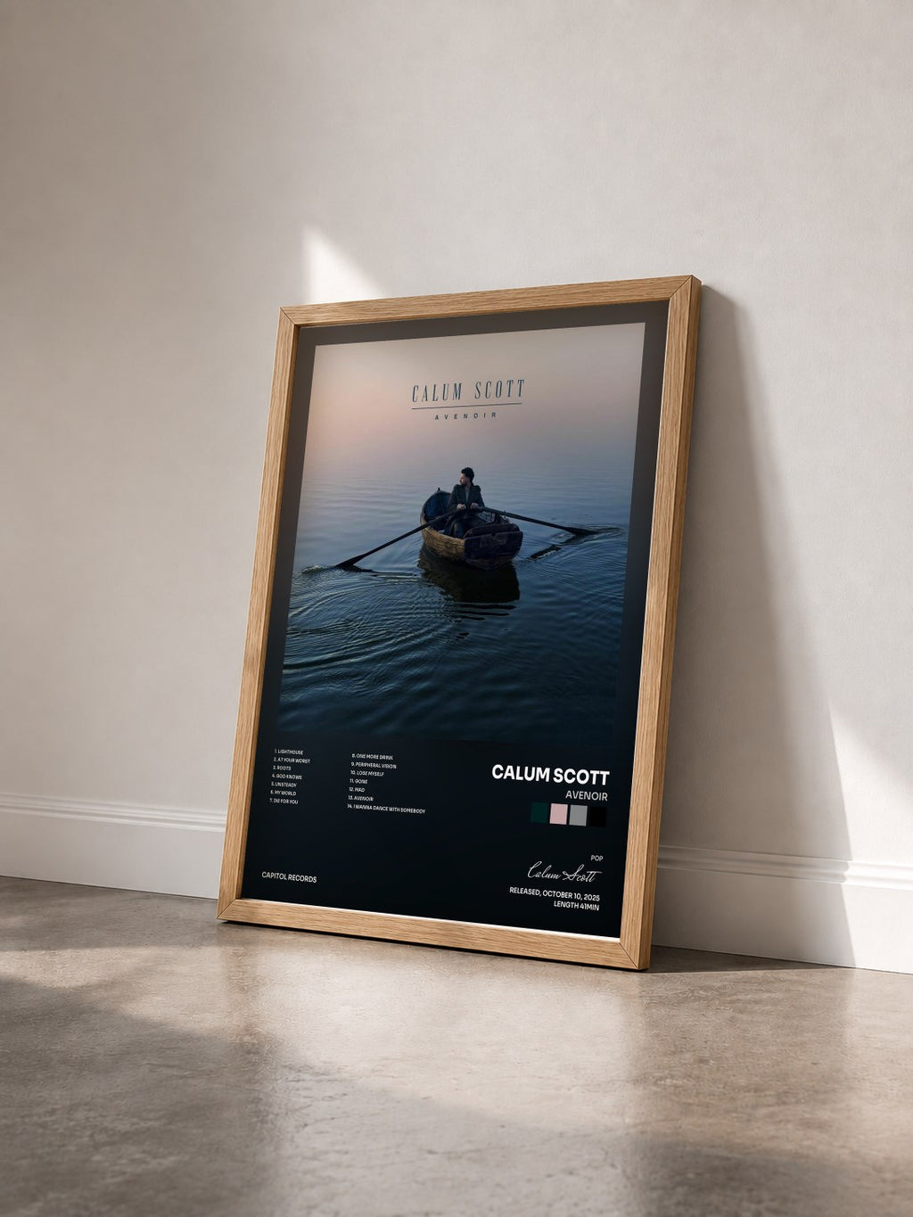 #bois Tableau de l'album Avenoir de Calum Scott vu de trois quarts, cadre en bois brut