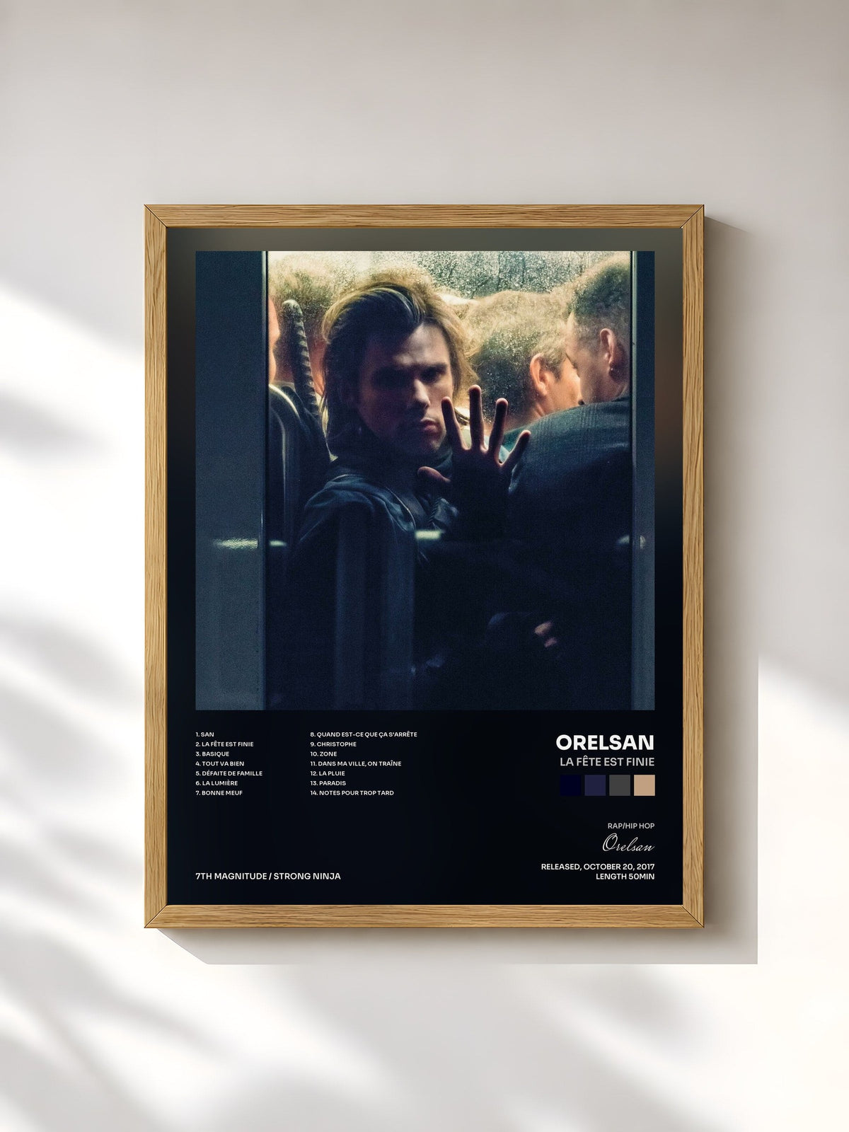 #bois Tableau de l'album La fête est finie de Orelsan, cadre en bois brut, imprimé et encadré en France