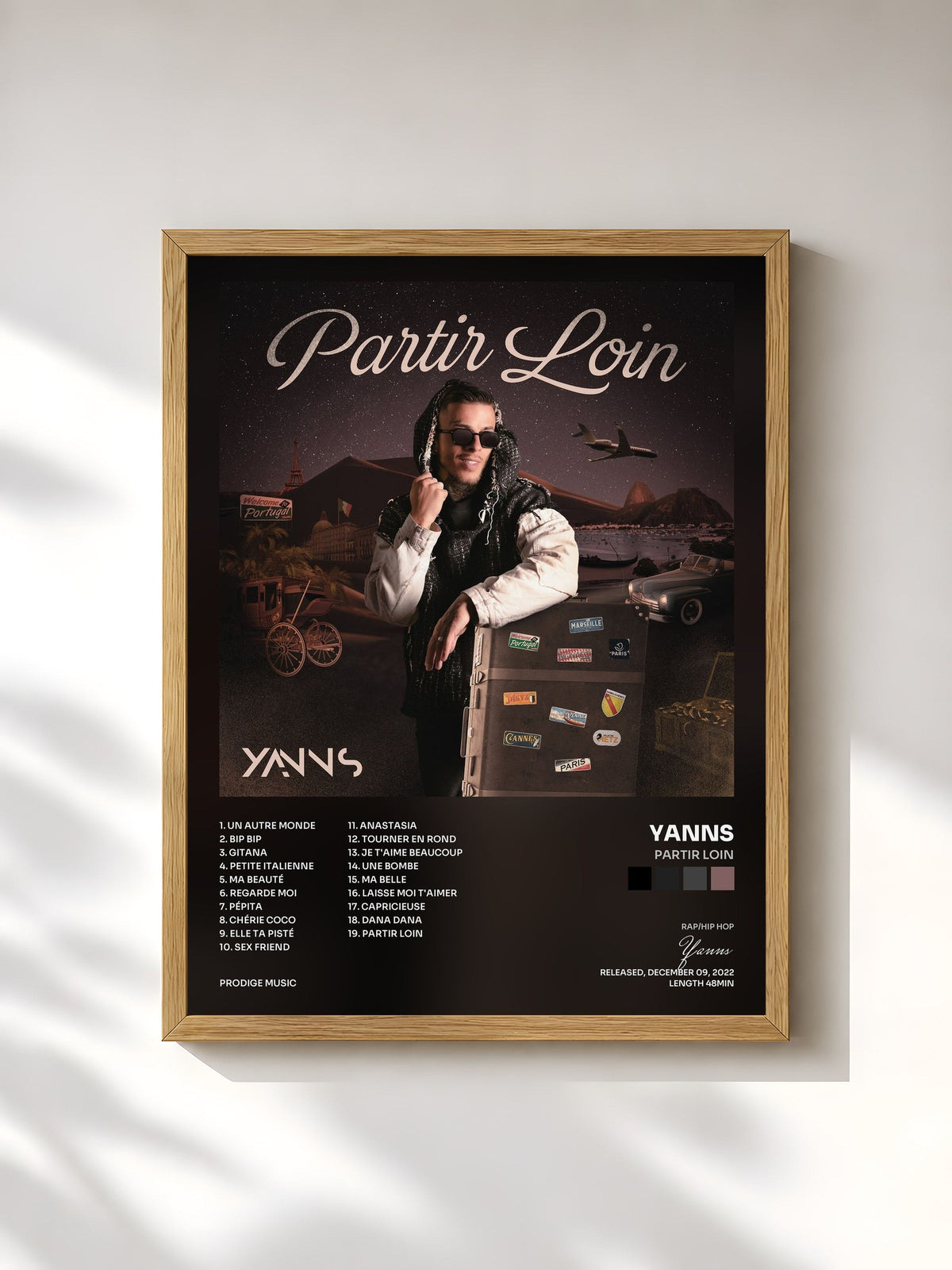 #bois Tableau de l'album Partir loin de Yanns, cadre en bois brut, imprimé et encadré en France