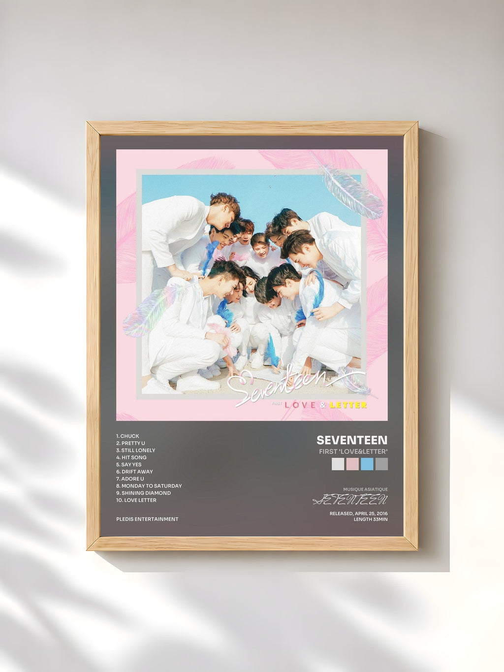 #bois Tableau de l'album FIRST 'LOVE&LETTER' de SEVENTEEN, cadre en bois brut, imprimé et encadré en France