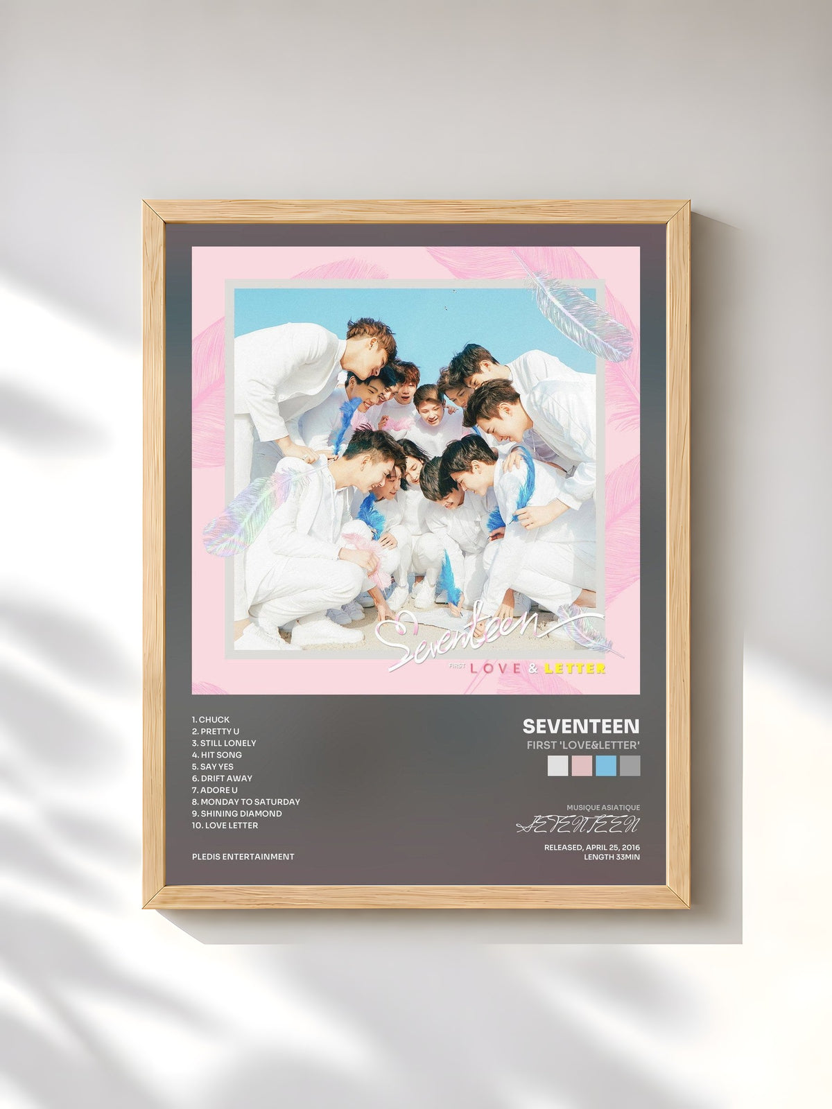 #bois Tableau de l'album FIRST 'LOVE&LETTER' de SEVENTEEN, cadre en bois brut, imprimé et encadré en France