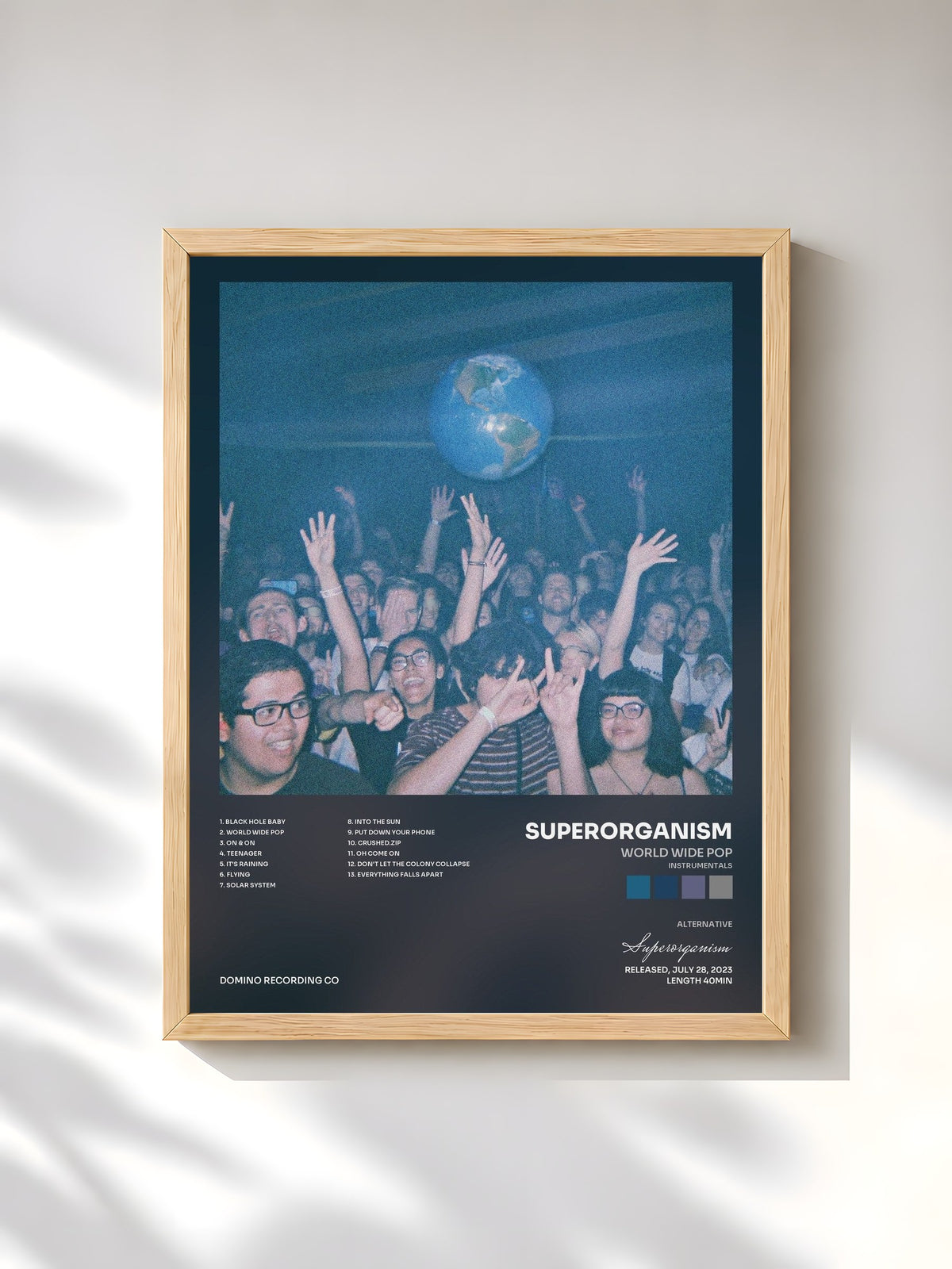 #bois Tableau de l'album World Wide Pop (Instrumentals) de Superorganism, cadre en bois brut, imprimé et encadré en France