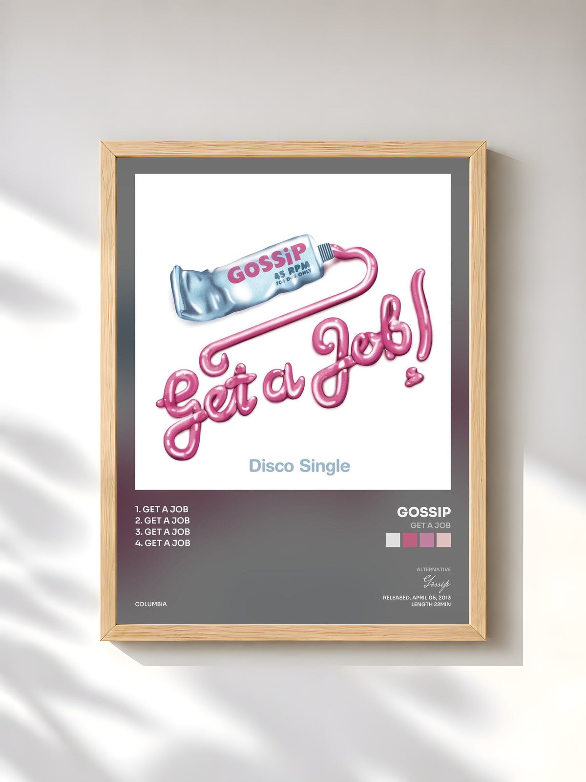 #bois Tableau de l'album Get A Job de Gossip, cadre en bois brut, imprimé et encadré en France