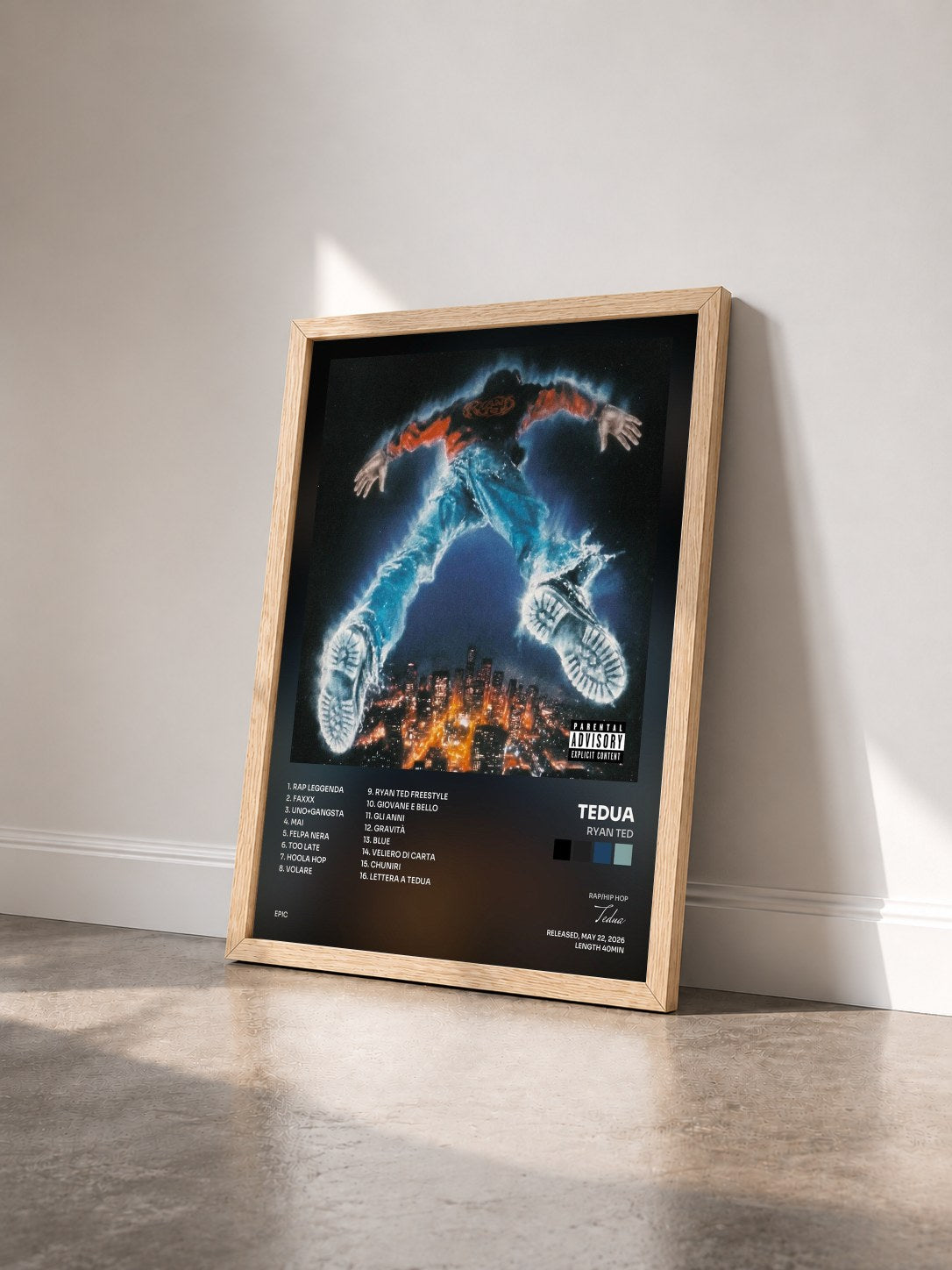 #bois Tableau de l'album RYAN TED de Tedua vu de trois quarts, cadre en bois brut