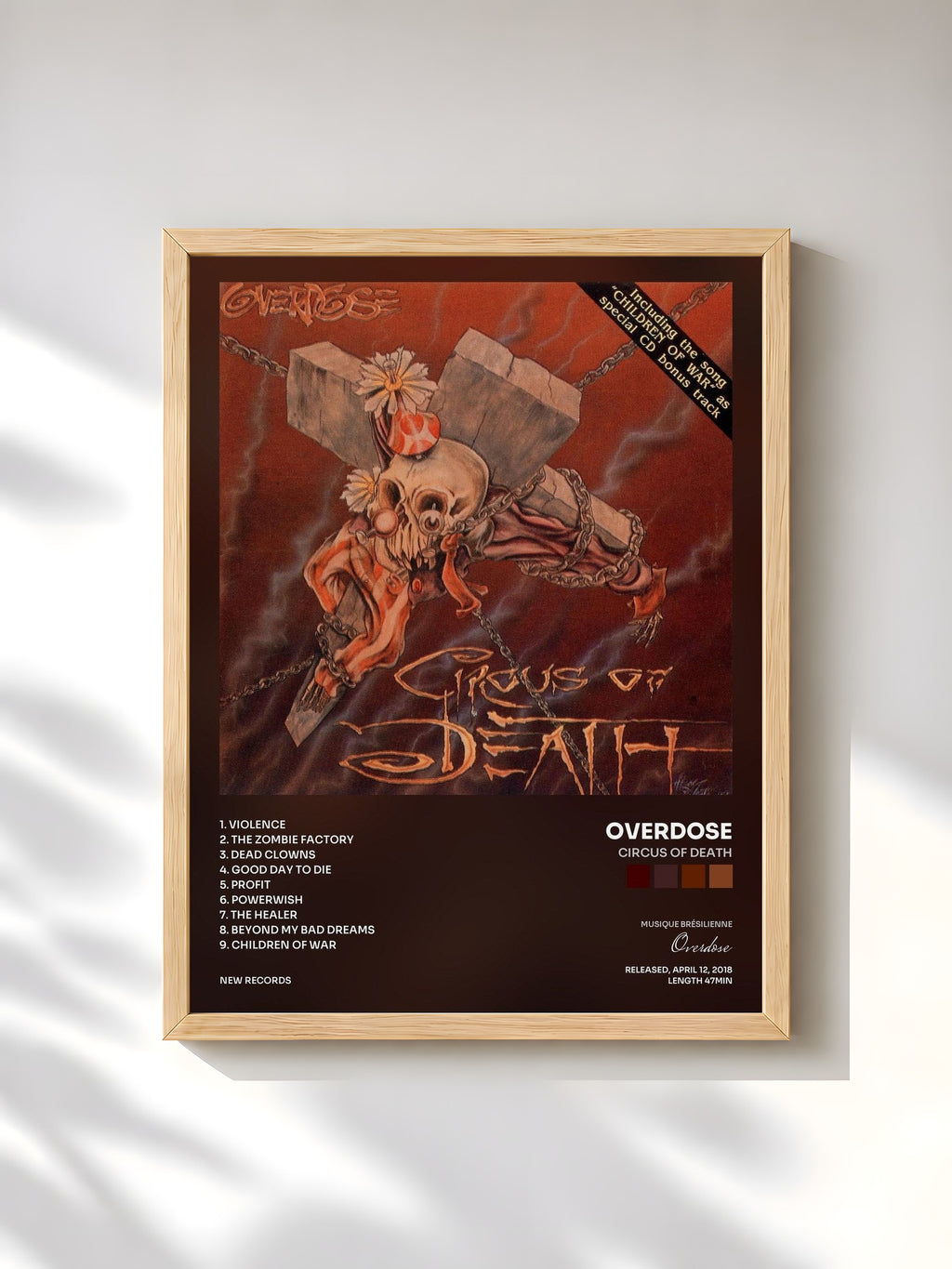 #bois Tableau de l'album Circus Of Death de Overdose, cadre en bois brut, imprimé et encadré en France