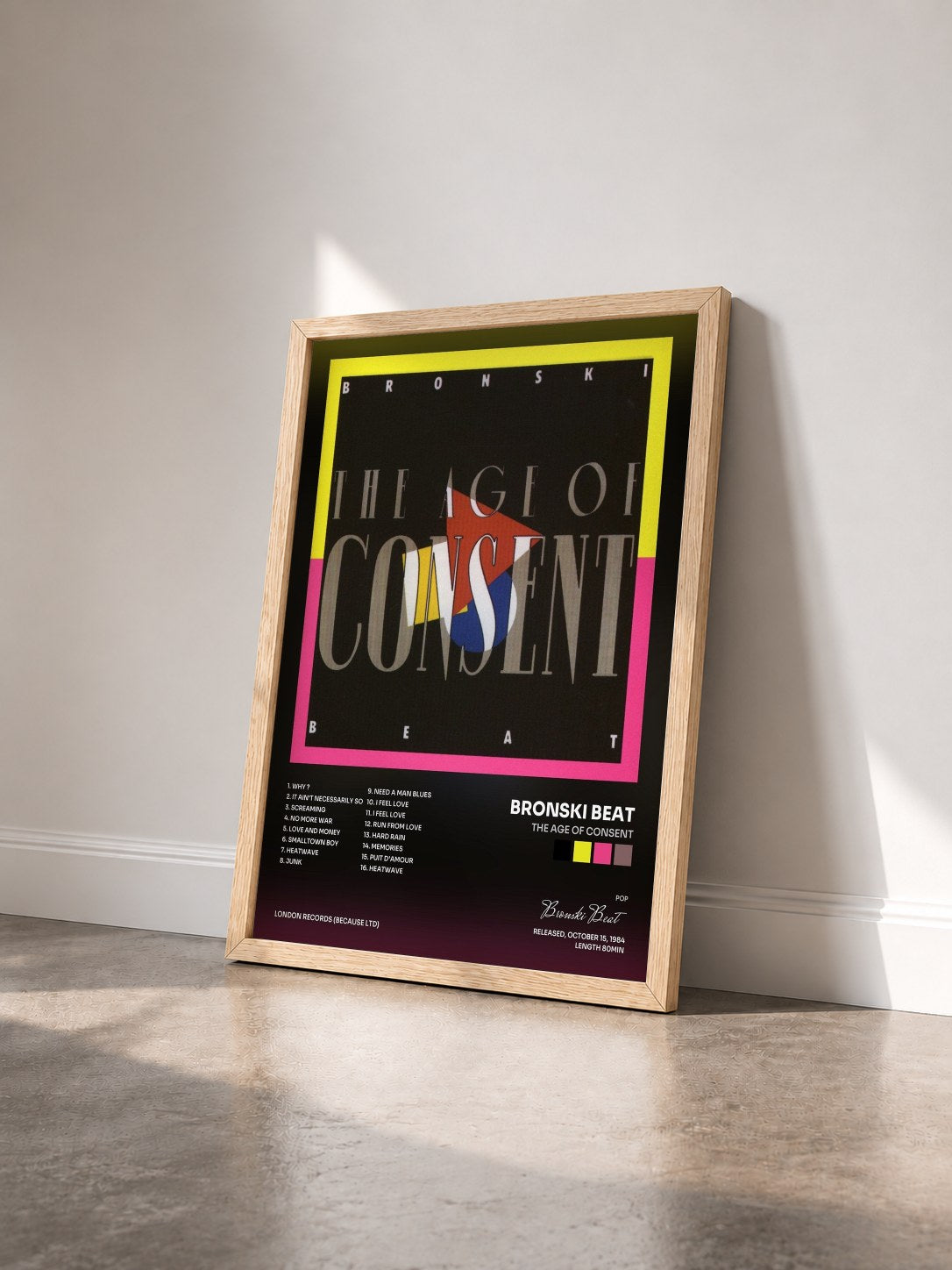 #bois Tableau de l'album The Age of Consent de Bronski Beat vu de trois quarts, cadre en bois brut