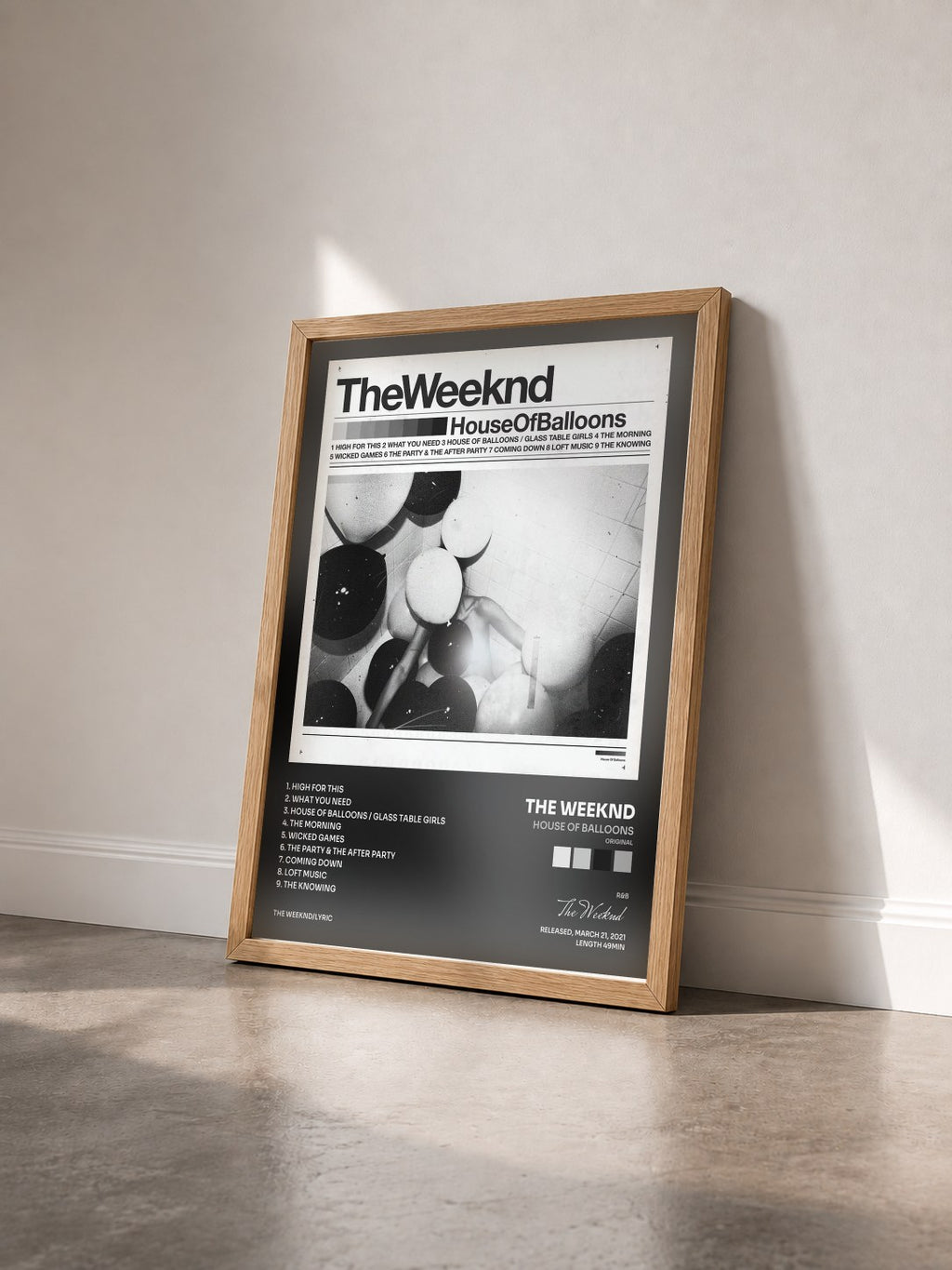 #bois Tableau de l'album House Of Balloons (Original) de The Weeknd vu de trois quarts, cadre en bois brut