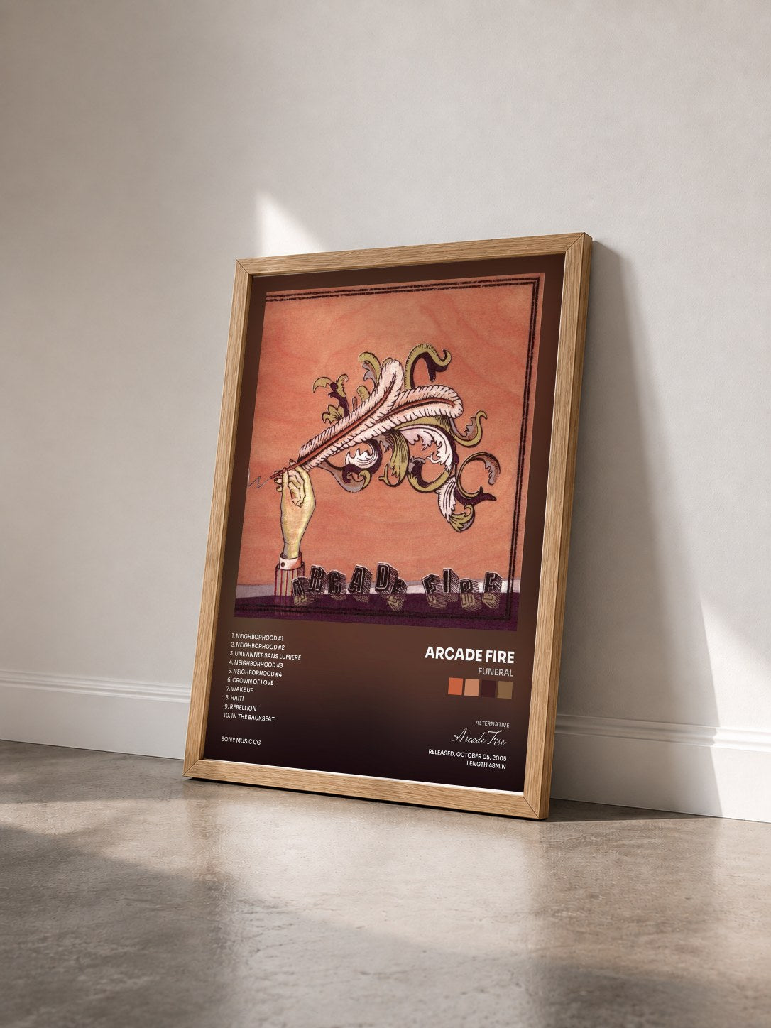 #bois Tableau de l'album Funeral de Arcade Fire vu de trois quarts, cadre en bois brut