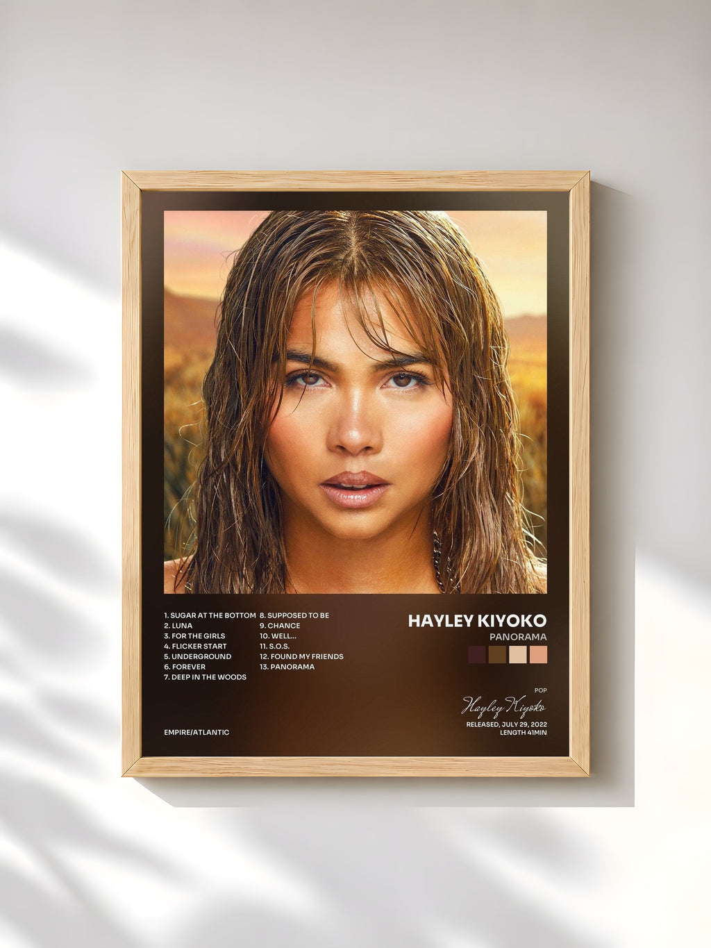 #bois Tableau de l'album PANORAMA de Hayley Kiyoko, cadre en bois brut, imprimé et encadré en France