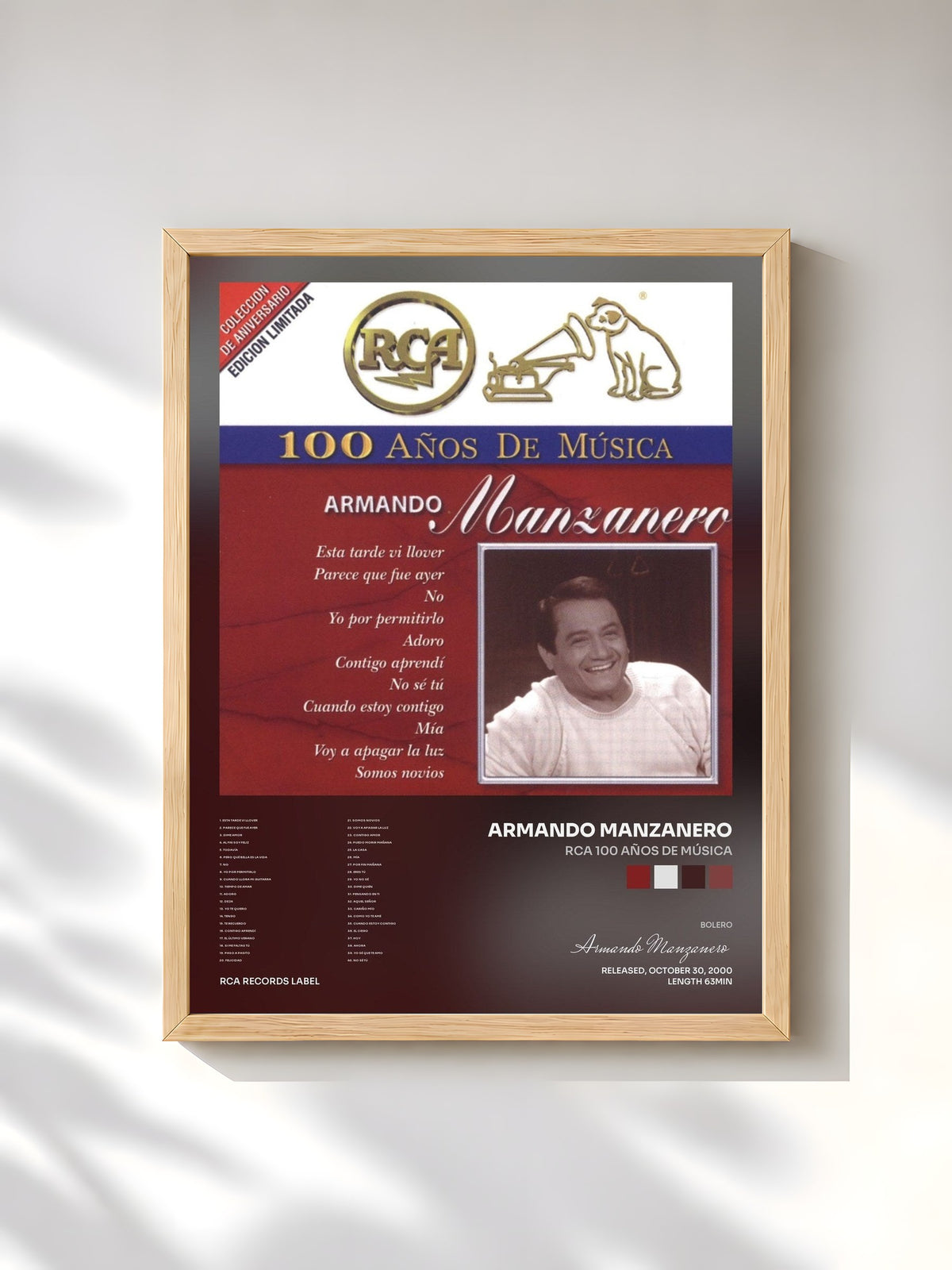 #bois Tableau de l'album RCA 100 Años de Música de Armando Manzanero, cadre en bois brut, imprimé et encadré en France