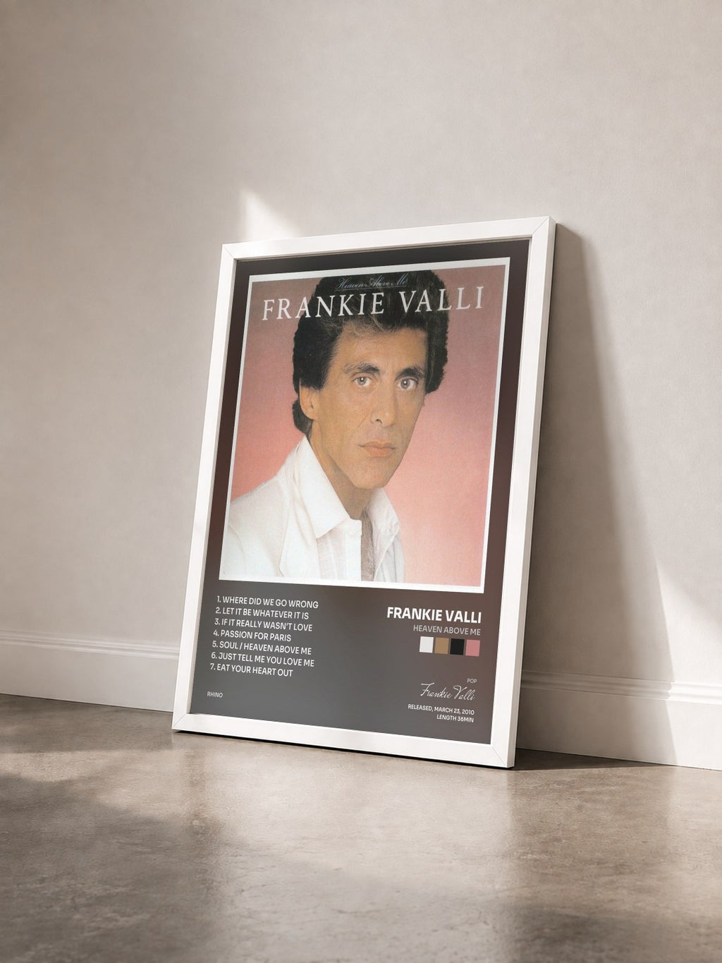 #blanc Tableau de l'album Heaven Above Me de Frankie Valli vu de trois quarts, cadre blanc