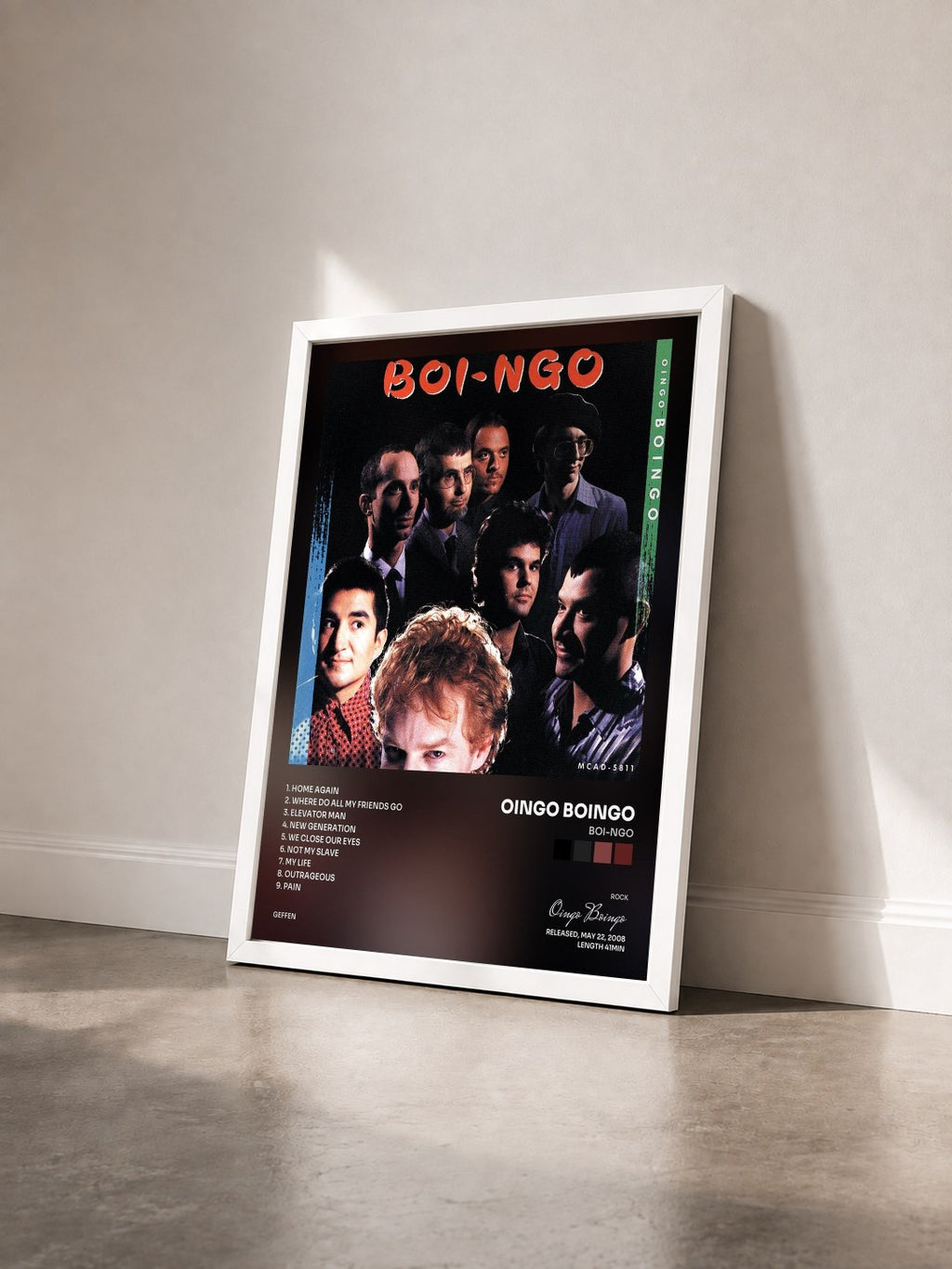 #blanc Tableau de l'album Boi-Ngo de Oingo Boingo vu de trois quarts, cadre blanc