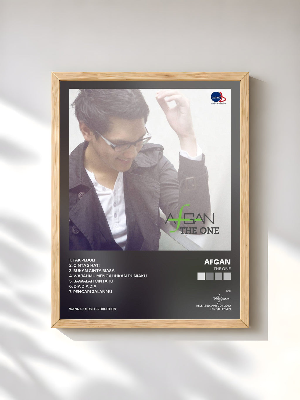 #bois Tableau de l'album The One de Afgan, cadre en bois brut, imprimé et encadré en France