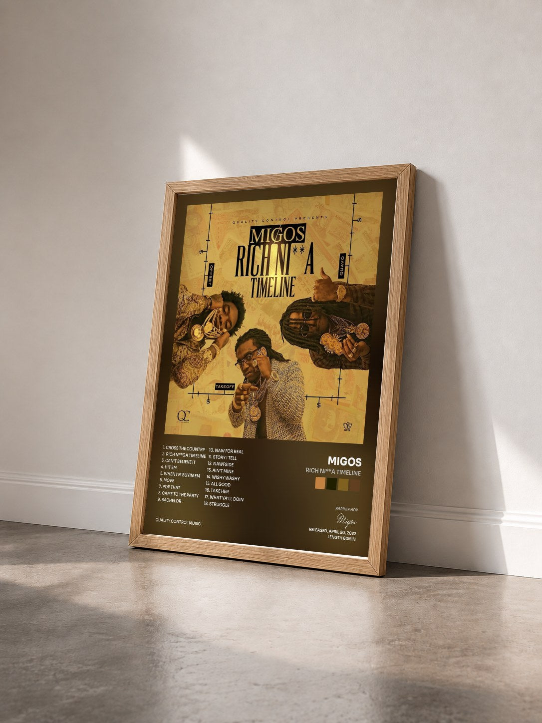 #bois Tableau de l'album Rich Ni**a Timeline de Migos vu de trois quarts, cadre en bois brut