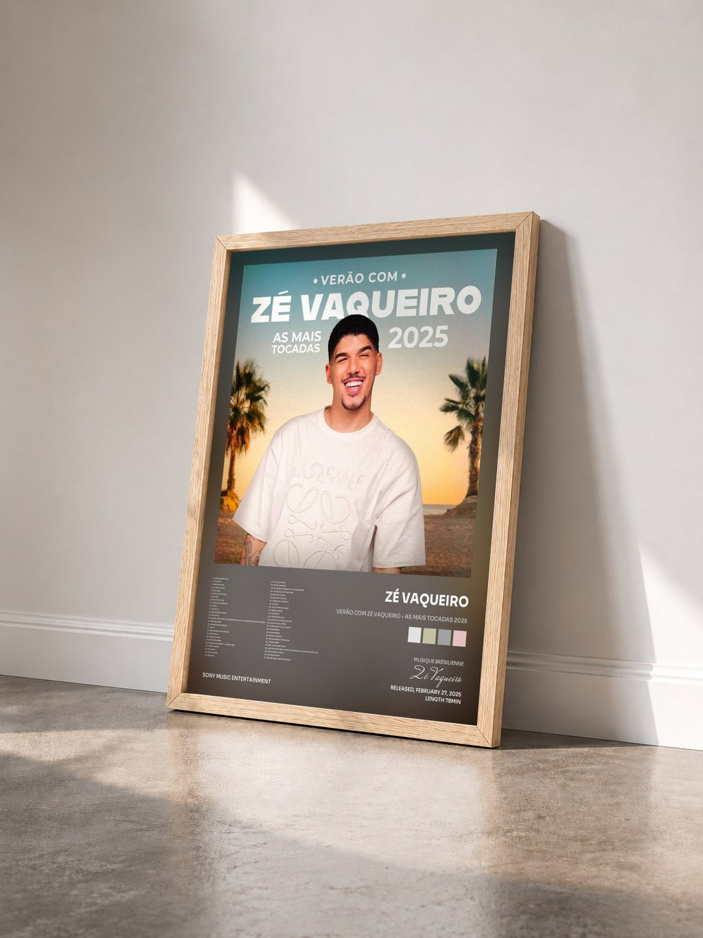 #bois Tableau de l'album Verão Com Zé Vaqueiro - As Mais Tocadas 2025 de Zé Vaqueiro vu de trois quarts, cadre en bois brut