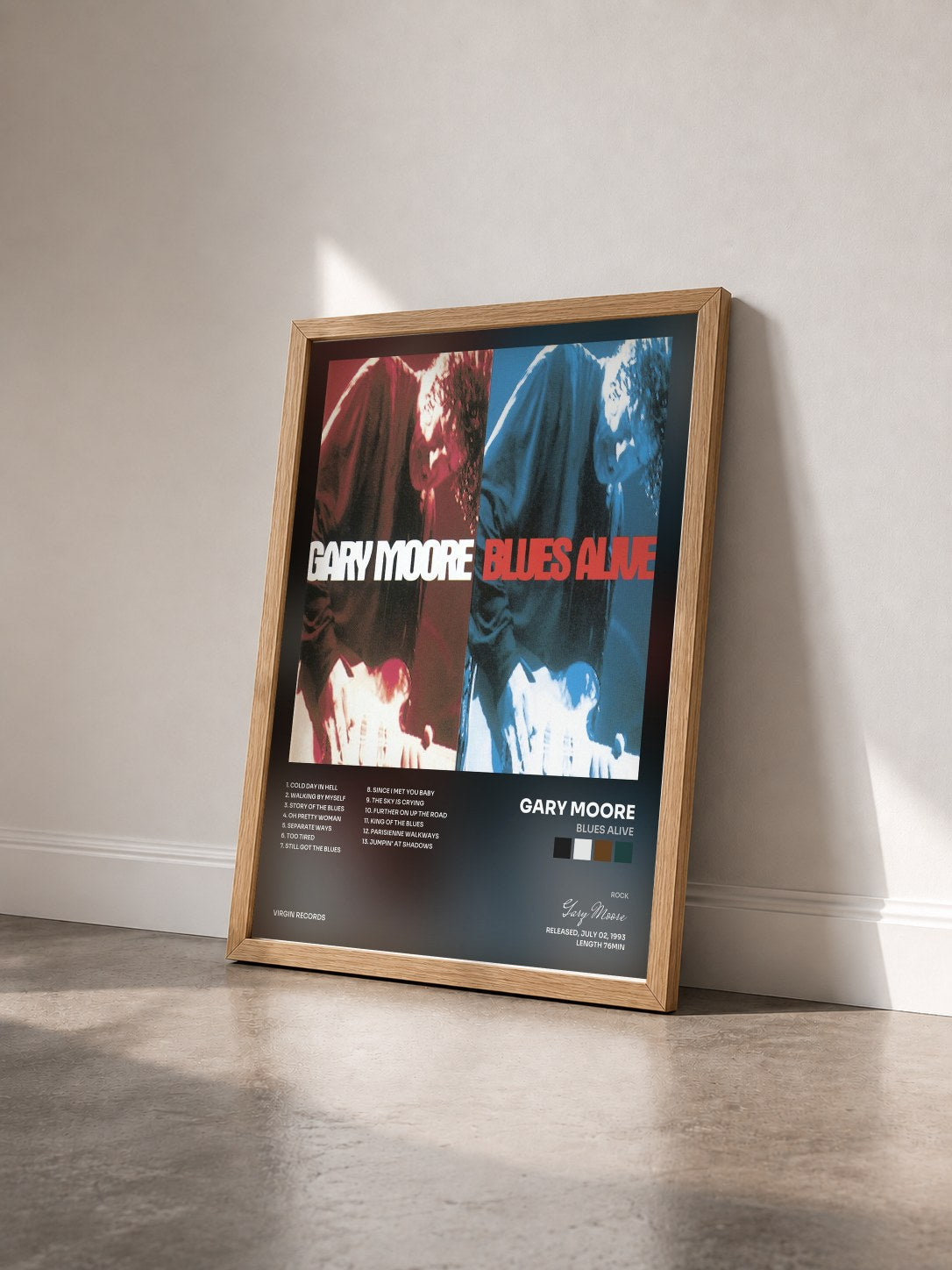 #bois Tableau de l'album Blues Alive de Gary Moore vu de trois quarts, cadre en bois brut