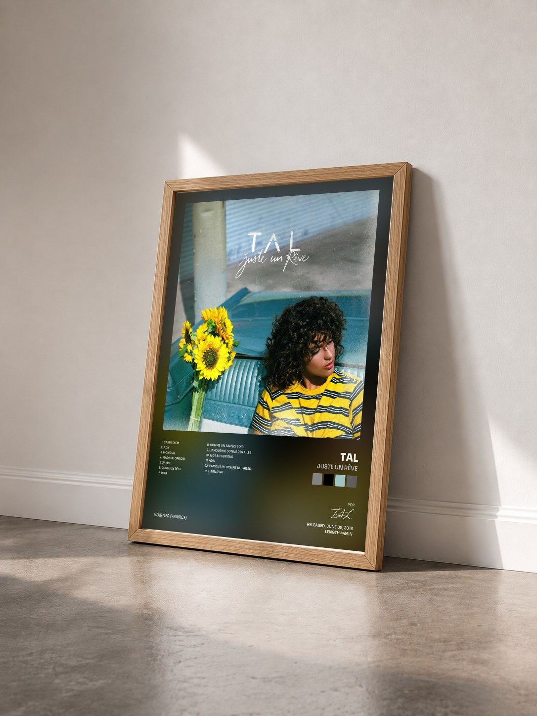 #bois Tableau de l'album Juste un rêve de TAL vu de trois quarts, cadre en bois brut