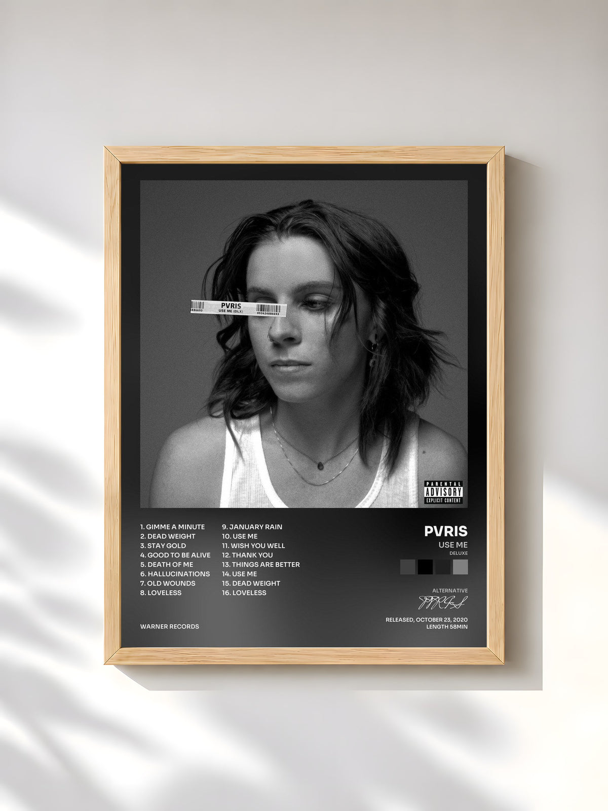 #bois Tableau de l'album Use Me (Deluxe) de PVRIS, cadre en bois brut, imprimé et encadré en France