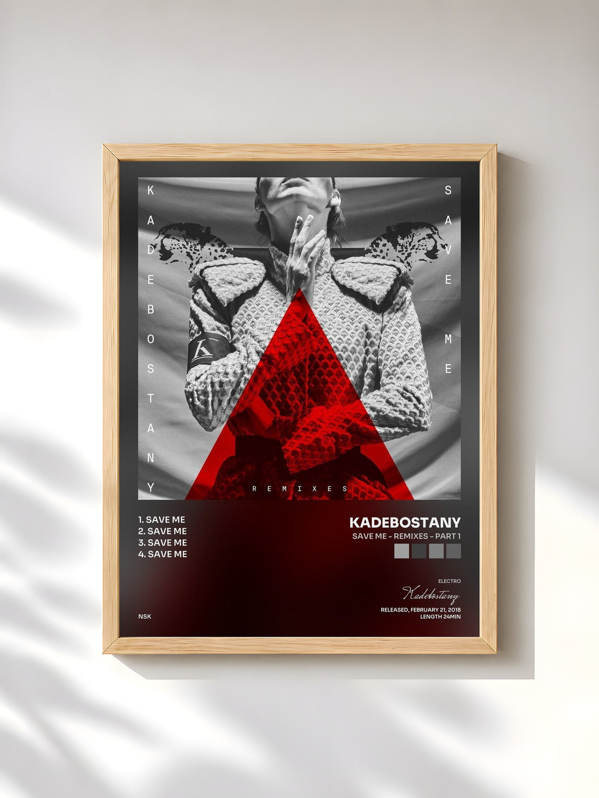 #bois Tableau de l'album Save Me - Remixes - Part 1 de Kadebostany, cadre en bois brut, imprimé et encadré en France