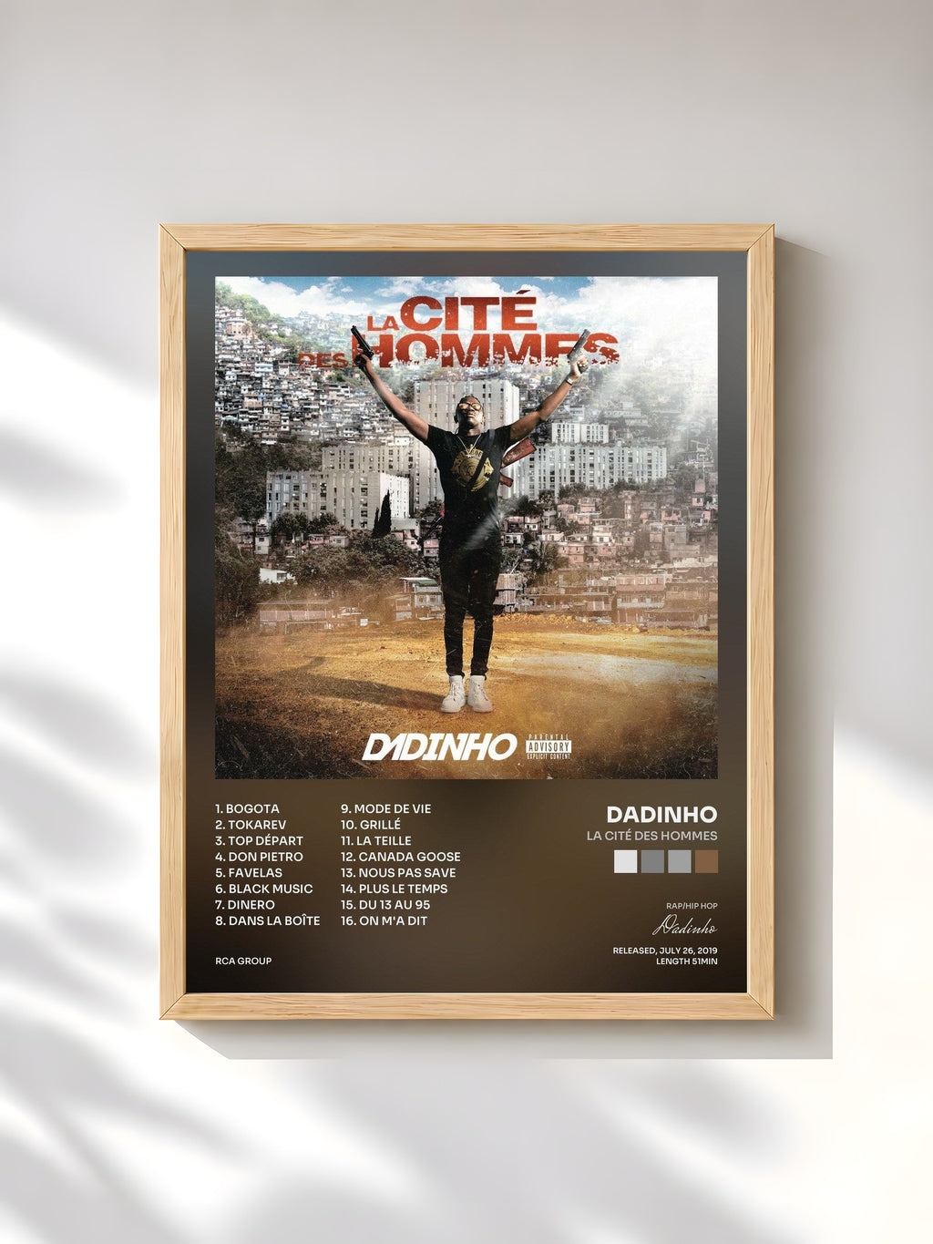 #bois Tableau de l'album La cité des hommes de Dadinho, cadre en bois brut, imprimé et encadré en France