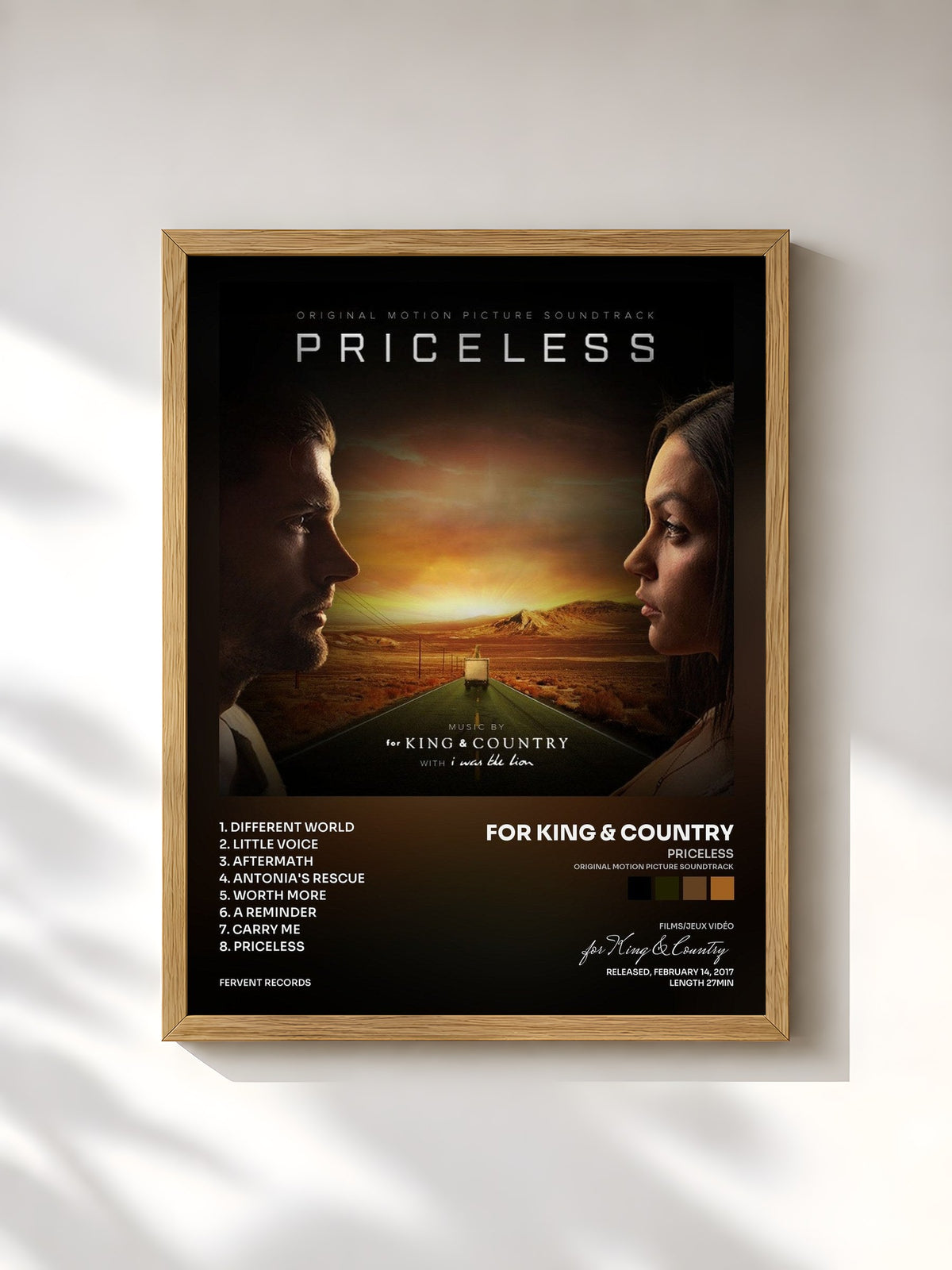#bois Tableau de l'album Priceless (Original Motion Picture Soundtrack) de for King & Country, cadre en bois brut, imprimé et encadré en France