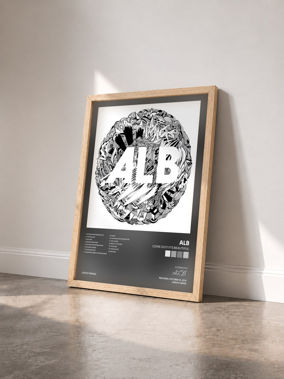 #bois Tableau de l'album Come Out! It's Beautiful de ALB vu de trois quarts, cadre en bois brut