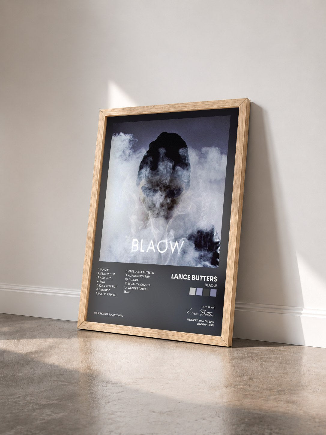 #bois Tableau de l'album BLAOW de Lance Butters vu de trois quarts, cadre en bois brut